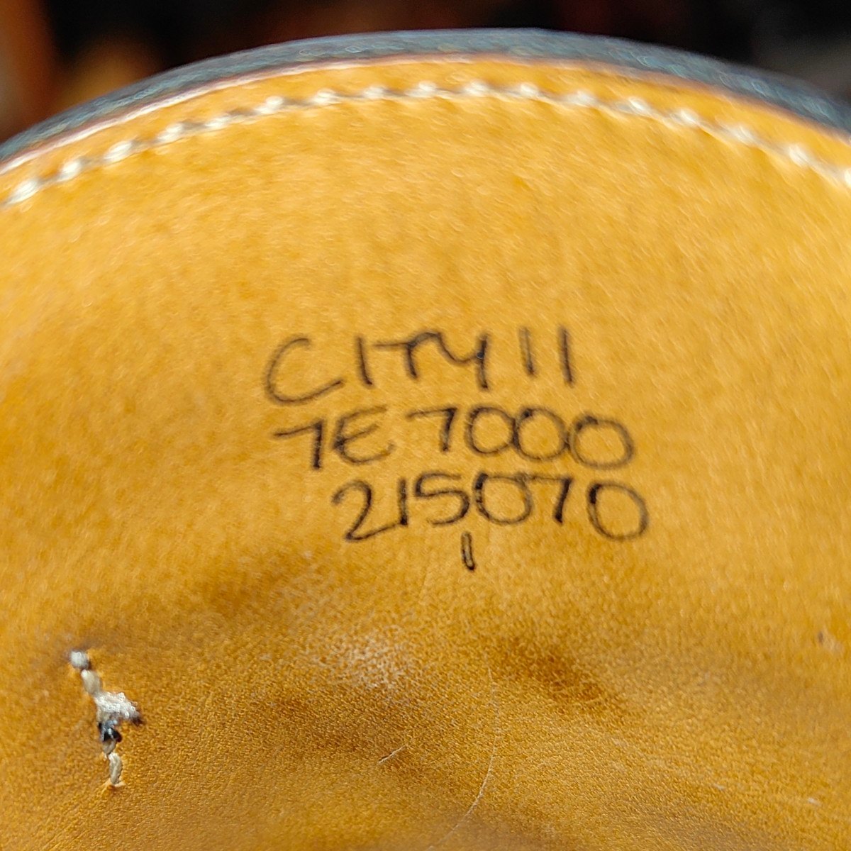 美品【JOHN LOBB】ジョンロブ シティ2 ストレートチップ カーフ ブラック サイズUK7E 7000ラスト 参考定価¥228,800-