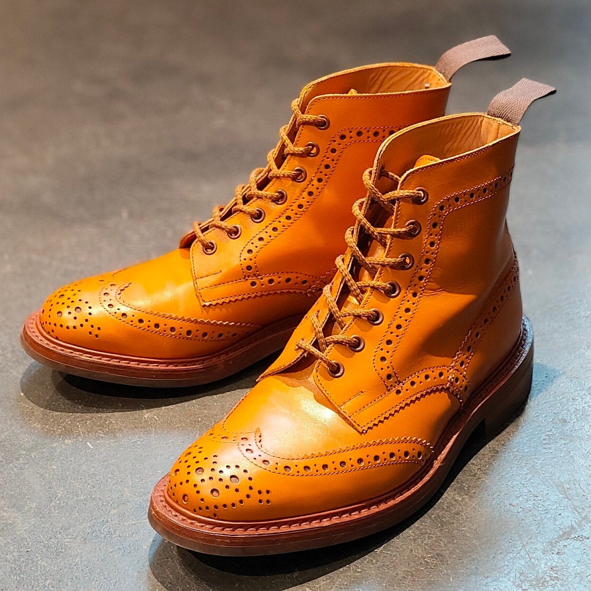 使用数回 【Tricker’s】トリッカーズ モールトン ブーツ カーフ エイコン サイズ UK6.5 参考定価¥132,000-