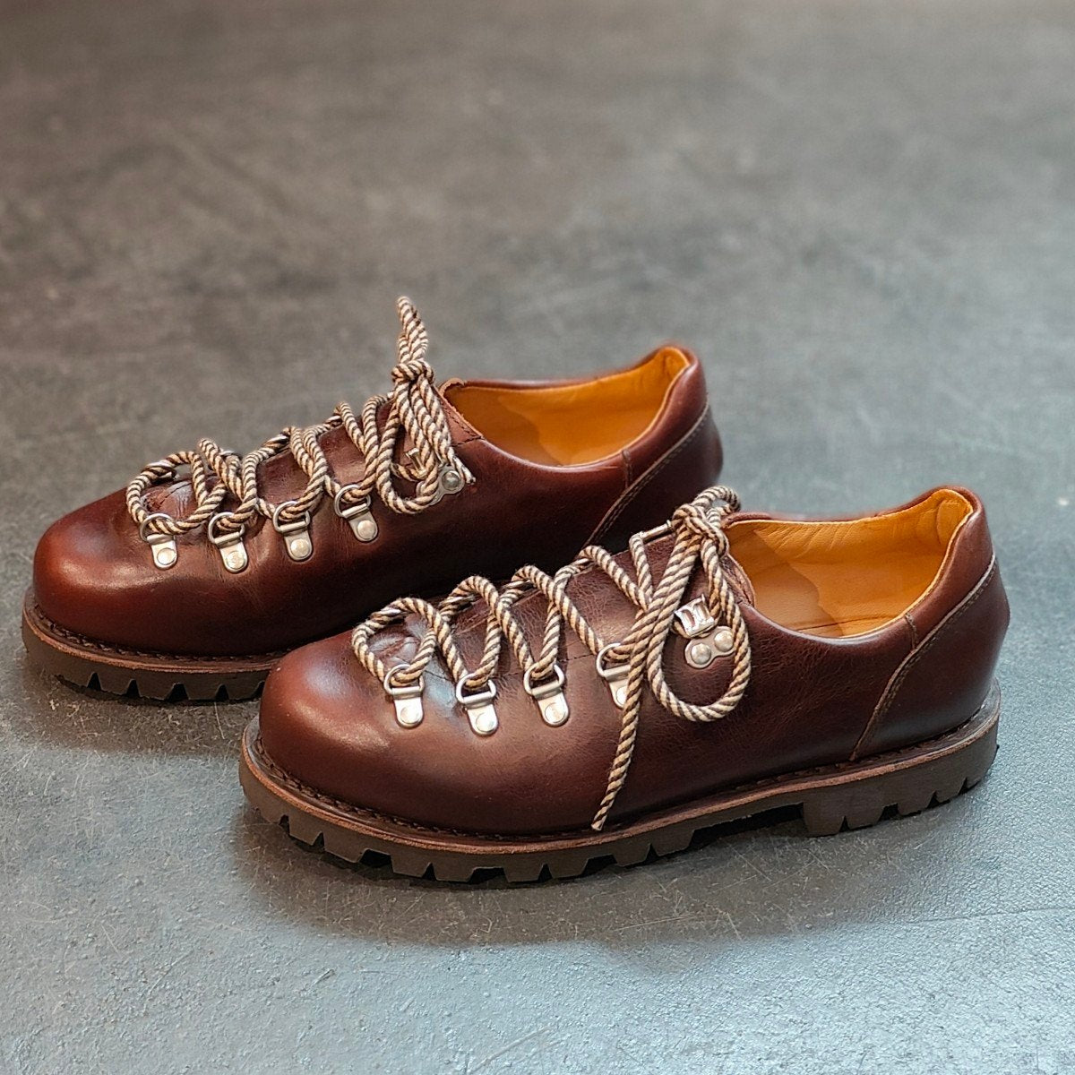 試着程度 【PARABOOT】パラブーツ クリュサ マウンテンブーツ カーフ ブラウン サイズ6 定価¥90,200-