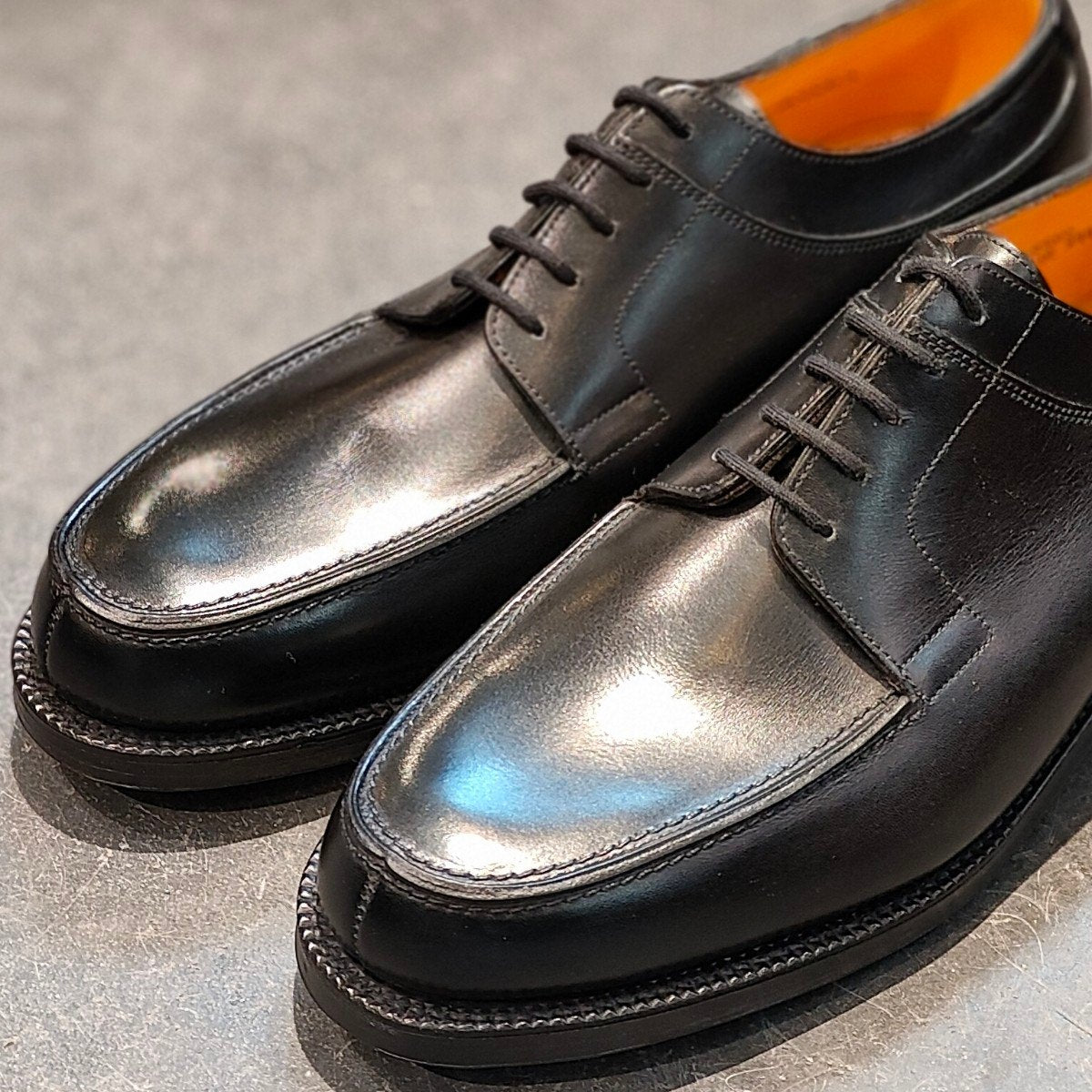 希少 茶箱 新品未使用【JOHN LOBB】ジョンロブ バロス Uチップ カーフ ブラック サイズUK6.5E 2998ラスト