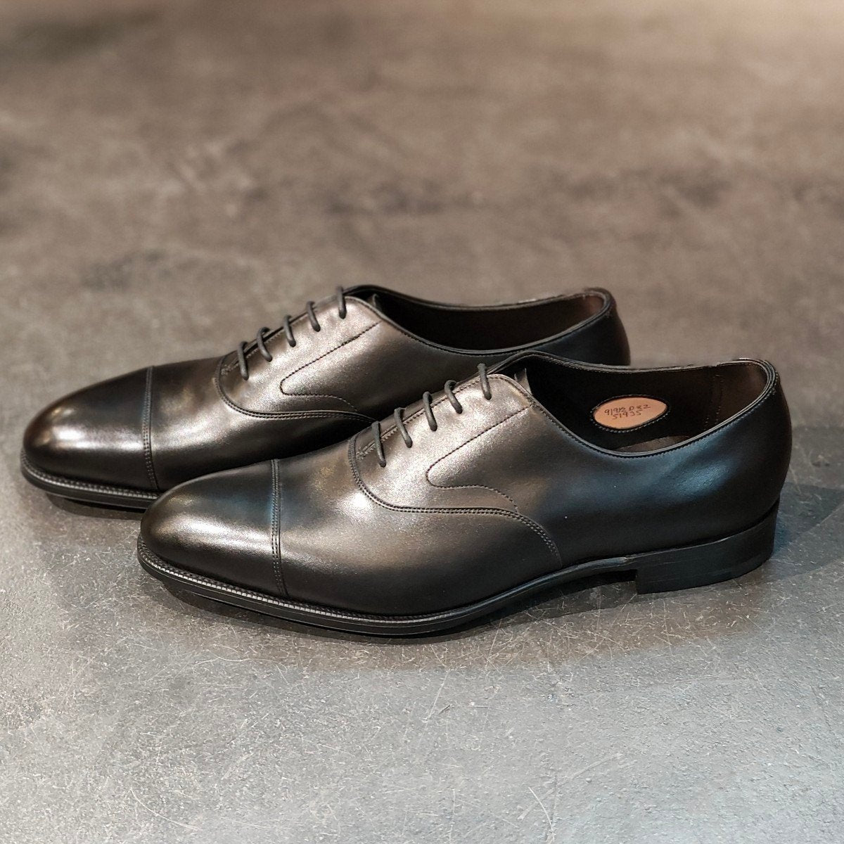 新品未使用 【EDWARD GREEN】エドワードグリーン チェルシー ストレートチップ カーフ ブラック サイズ UK9D 82ラスト 定価¥217,800-