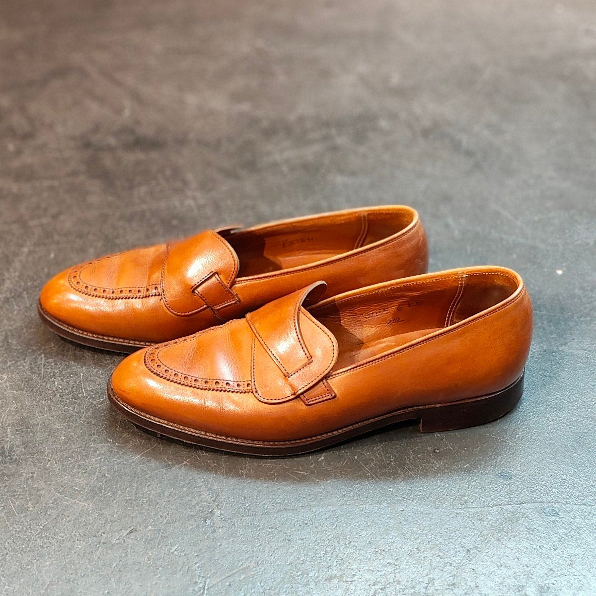 【CROCKETT&JONES】クロケット&ジョーンズ ニュー&リングウッド別注 バタフライローファー カーフ ブラウン サイズ UK6EE 302ラスト