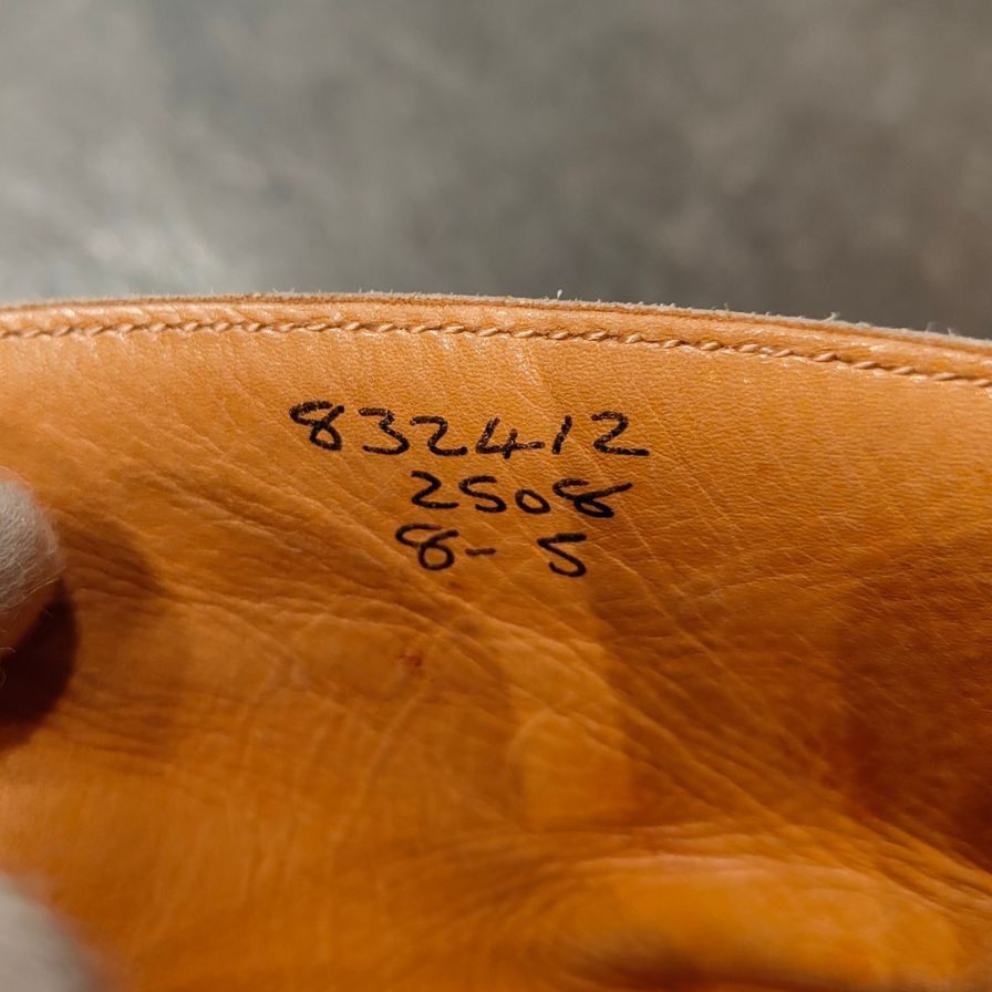 【Tricker’s】トリッカーズ モールトン ブーツ カーフ ベージュ サイズ UK8 参考定価¥132,000-