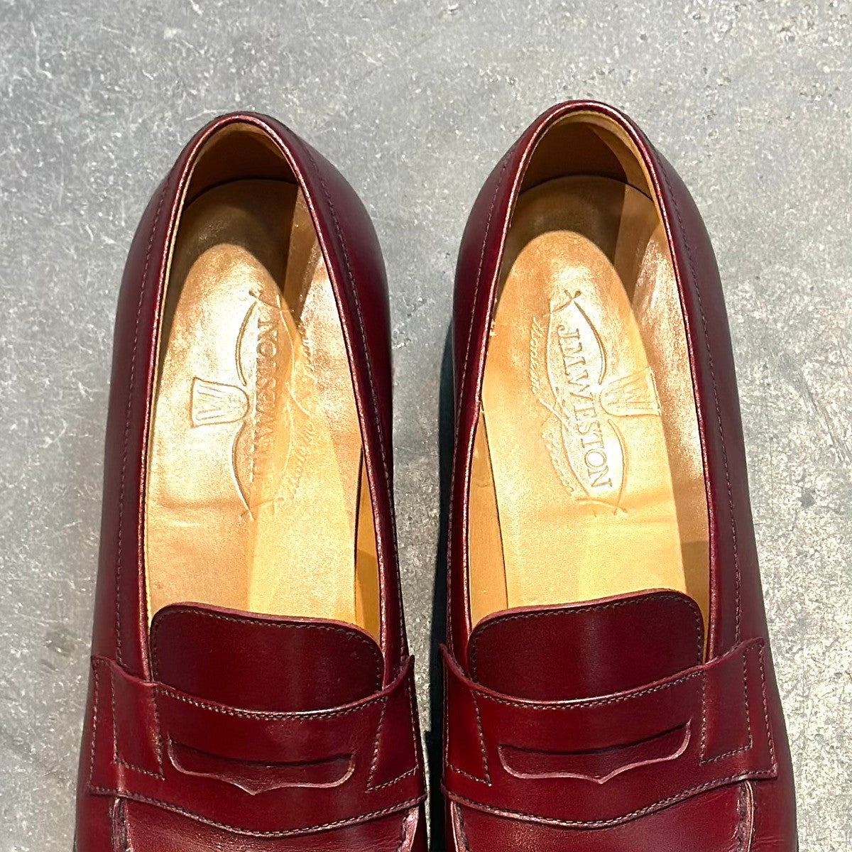 極美品【J.M.WESTON】ジェイエムウエストン シグネチャーローファー 180 ボックスカーフ トゥカンバーガンディ サイズ 6B 41ラスト
