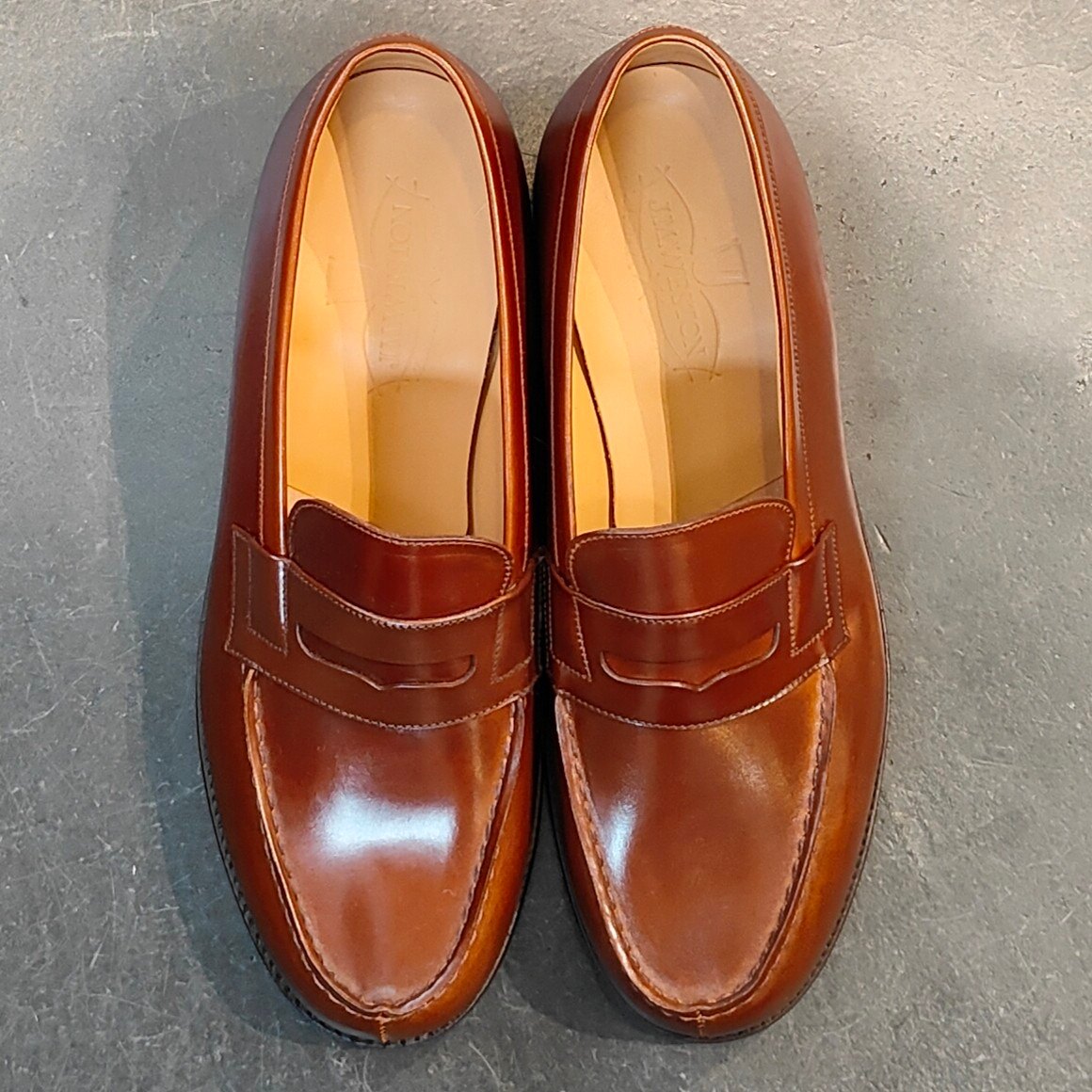 希少 新品未使用 【J.M.WESTON】ジェイエムウエストン UK7D シグニチャーローファー コードバン コニャック サイズ UK7D 41ラスト