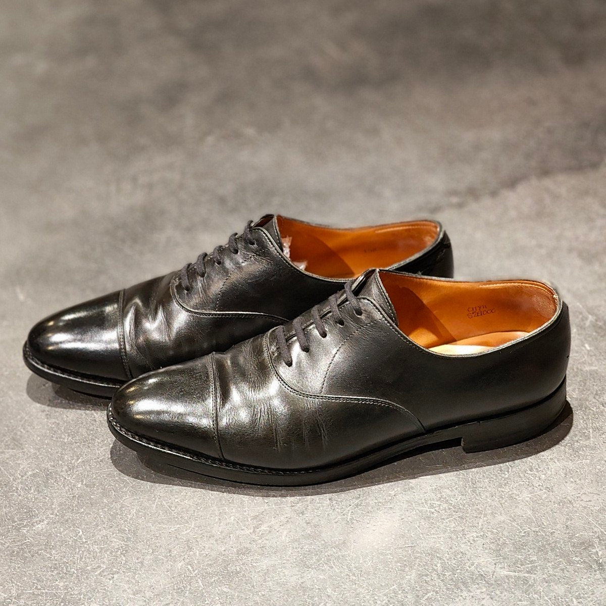 【JOHN LOBB】ジョンロブ シティ2 ストレートチップ カーフ ブラック サイズUK5.5E 7000ラスト参考定価¥228,800-