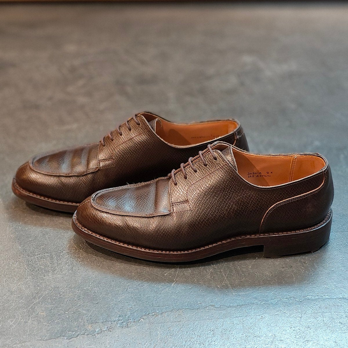 美品 【CROCKETT&JONES】クロケット&ジョーンズ アストン Uチップ グレインレザー ブラウン サイズ UK8E 375ラスト 定価¥137,500-