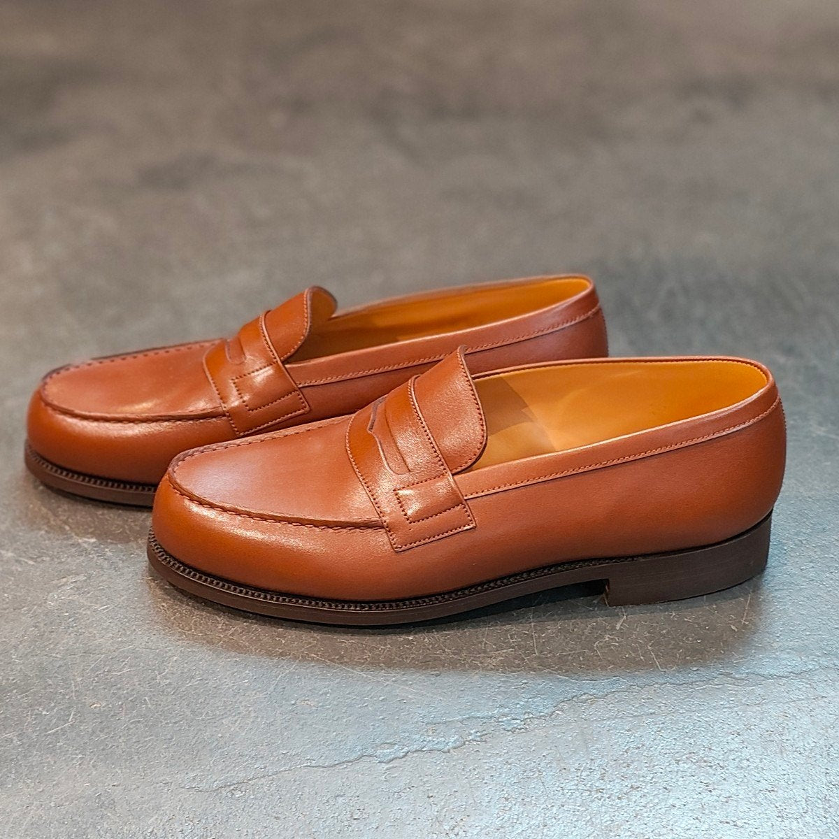 希少 新品未使用 【J.M.WESTON】ジェイエムウエストン 180 シグニチャーローファー ロシアンカーフ タンブラウン サイズ UK7D 41ラスト