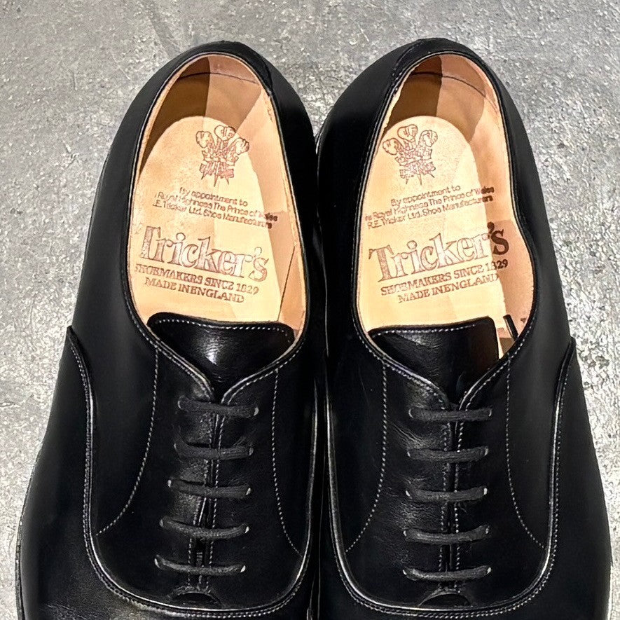 【Tricker's】トリッカーズ レザーシューズ リージェント ストレートチップ カーフ ブラック サイズUK8.5