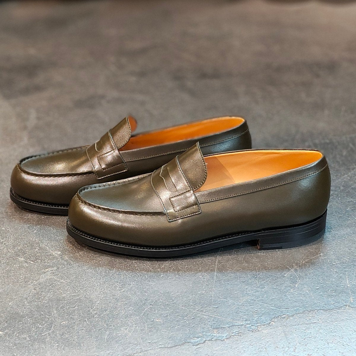 新品未使用 【J.M.WESTON】ジェイエムウエストン 180 シグニチャーローファー ボックスカーフ ハンターグリーン サイズ UK6.5D 41ラスト定価¥151,800-