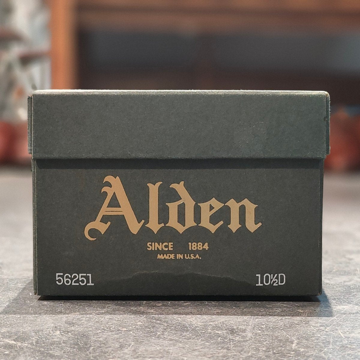 試着程度 【ALDEN】オールデン 56251 パンチドキャップトゥ コードバン ブラック サイズ US10.5D モディファイドラスト 参考定価¥211,200-