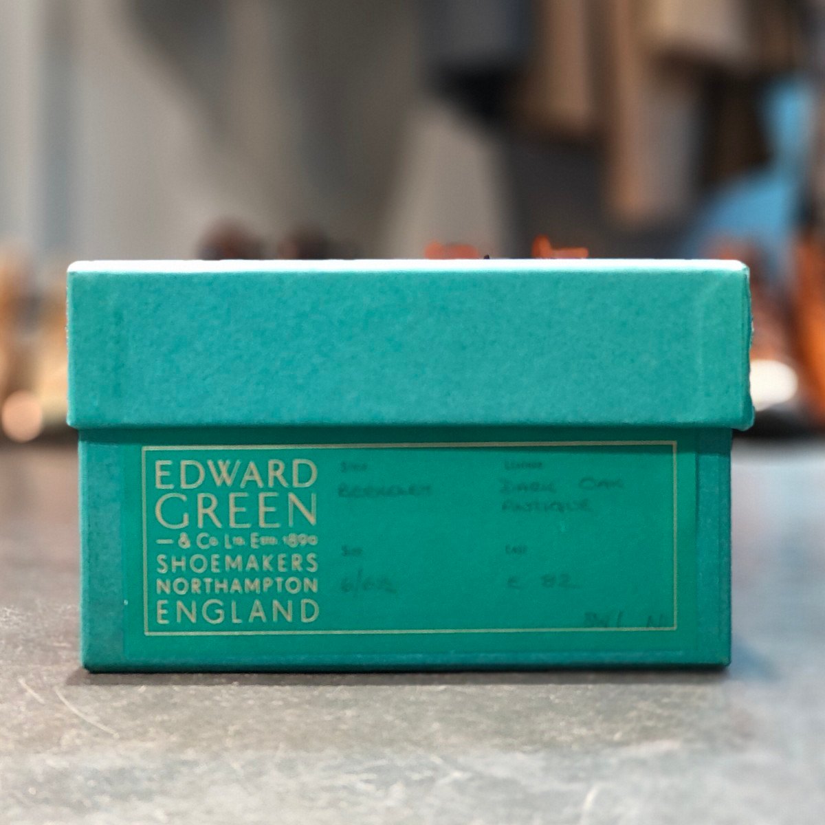 【EDWARD GREEN】エドワードグリーン バークレー 内羽根 パンチドキャップトゥ カーフ ダークオークアンティーク サイズ UK6E 82ラスト 定価¥217,800-