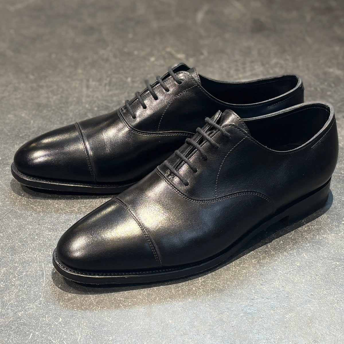 【JOHNLOBB】ジョンロブ レザーシューズ シティ2 ストレートチップ カーフ ブラック サイズUK6E 7000ラスト 参考定価 ¥228,800-