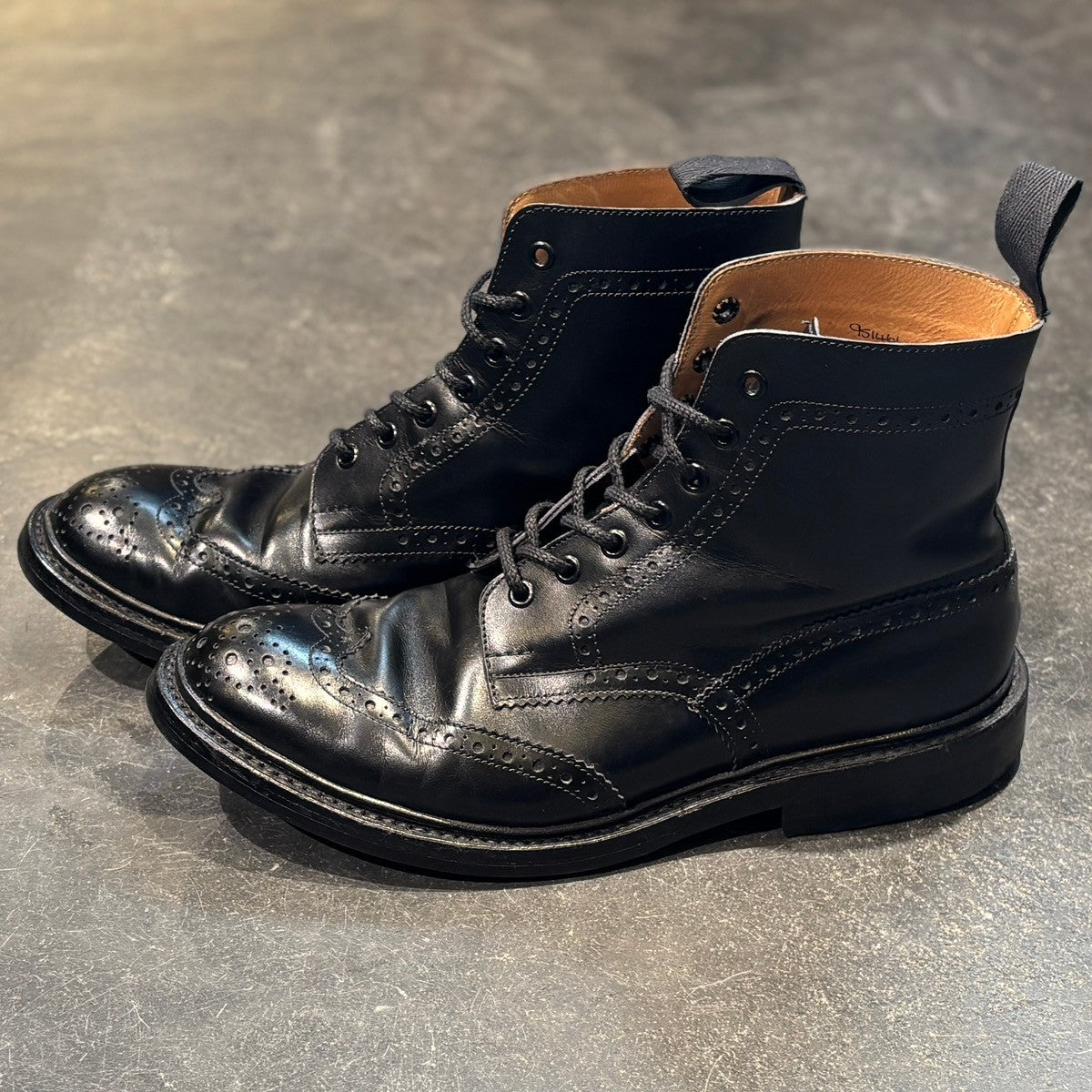 【Tricker’s】トリッカーズ ストウ S63419 カントリーブーツ カーフ ブラック サイズ UK9.5
