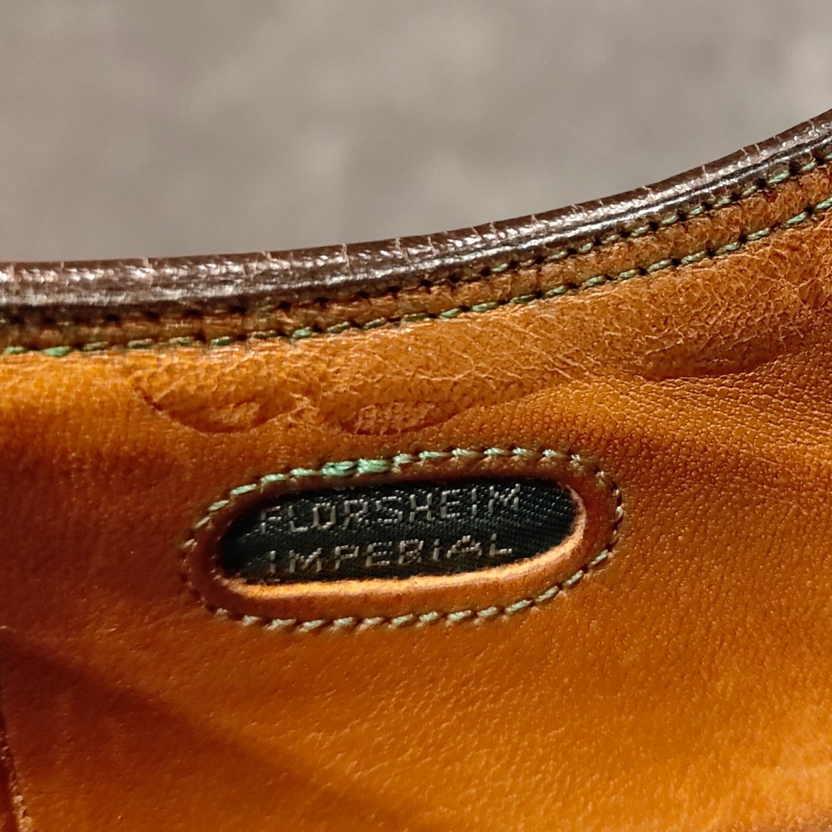 希少【FLORSHEIM】フローシャイム ケンムーア 筆記体ロゴ 緑枠 ウイングチップ グレインレザー ブラウン サイズ US8.5E