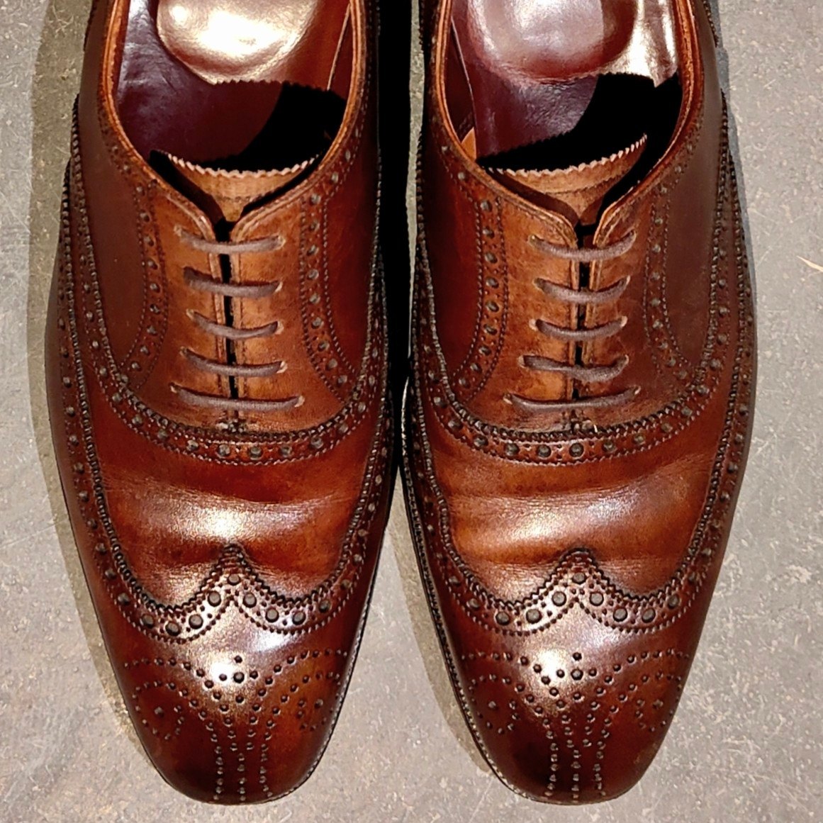 極美品【CROCKETT&JONES】クロケット&ジョーンズ クリフォード ウイングチップ バーニッシュカーフ ブラック ブラウン サイズUK5.5E 337ラスト