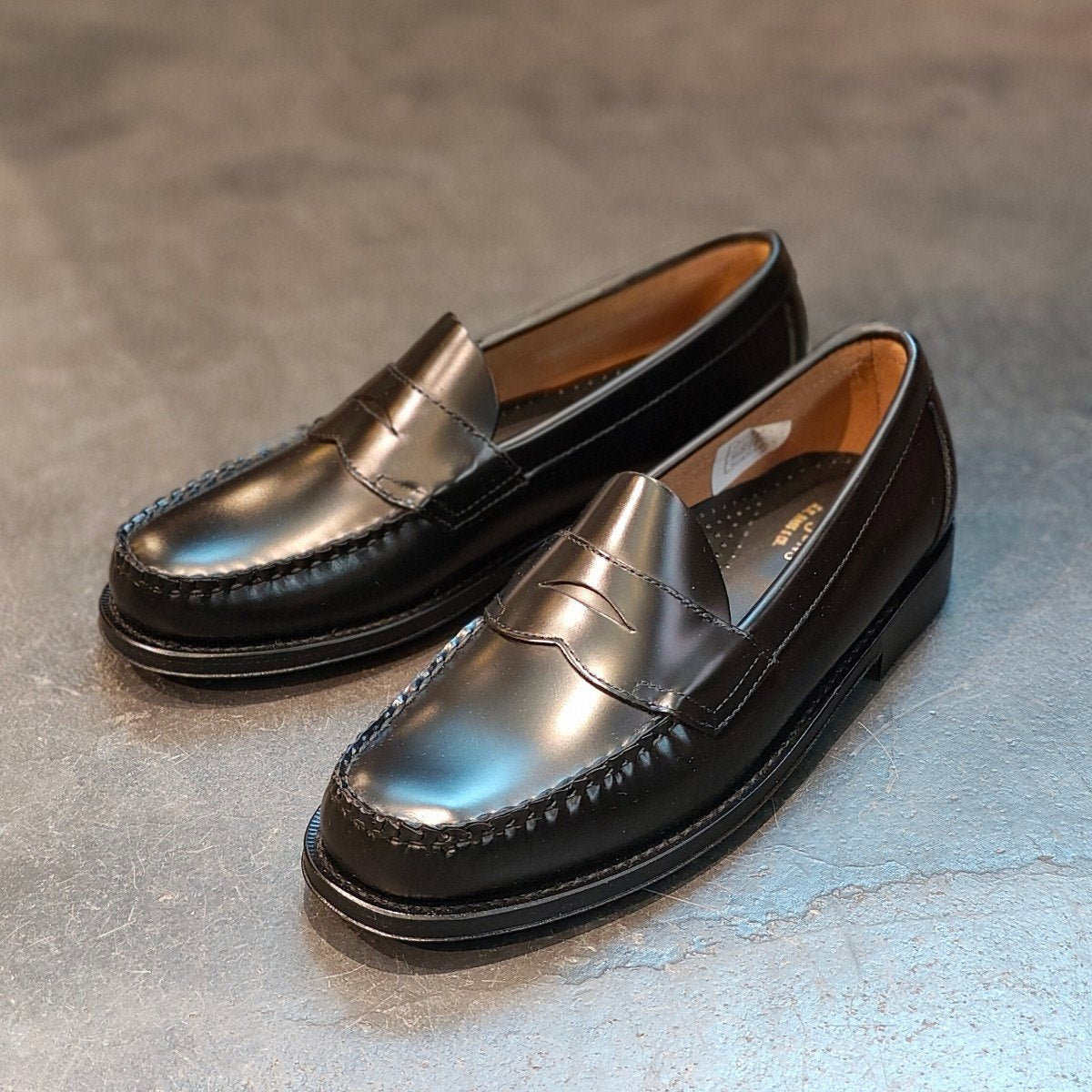 新品未使用 【G.H.Bass&Co.】ジーエイチバス 11035H ローガン ローファー カーフ ブラック サイズ US8 定価¥33,000-