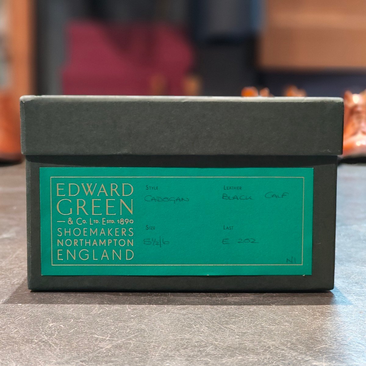 新品未使用【EDWARD GREEN】エドワードグリーン カドガン セミブローグ カーフ ブラック サイズ UK5.5E 202ラスト 定価¥217,800-