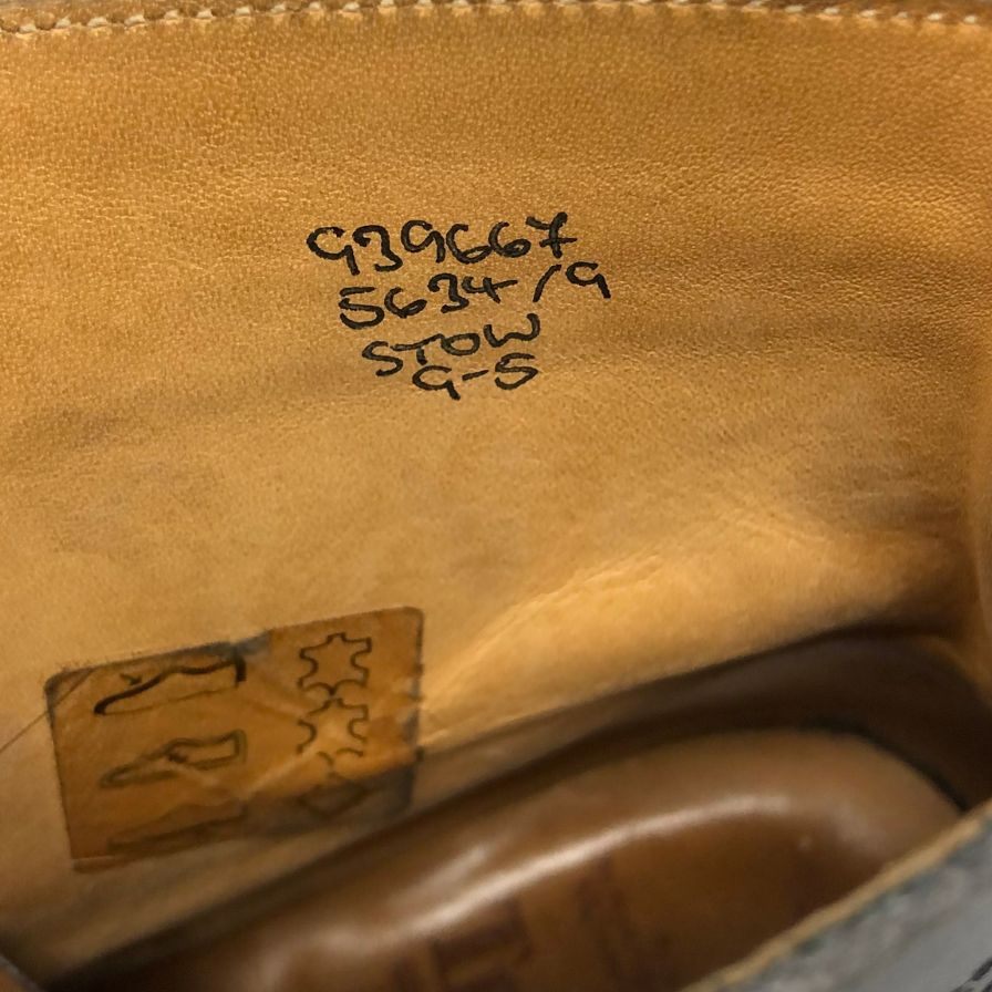 美品【Tricker´s】トリッカーズ 5634 ストウ カントリーブーツ レザー ブラック サイズ UK9