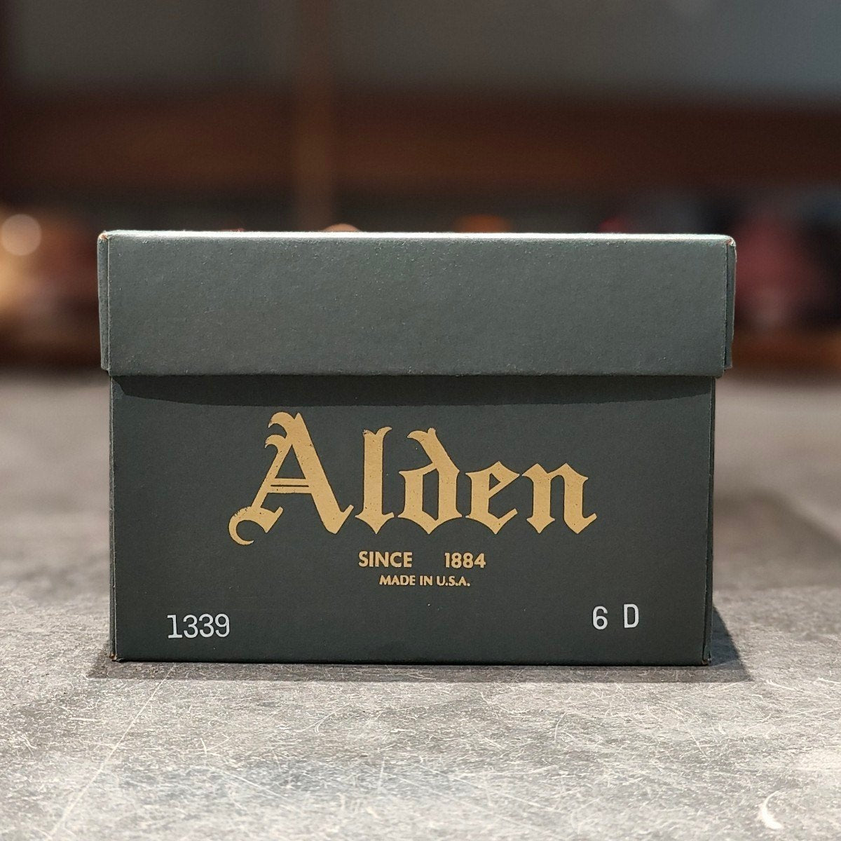 美品【ALDEN】オールデン 1339 チャッカブーツ コードバン バーガンディ サイズ US6D バリーラスト 定価¥216,700-