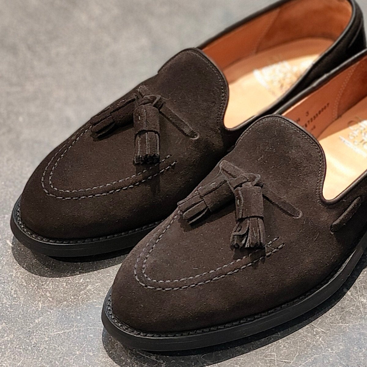 試着程度【CROCKETT&JONES】クロケット&ジョーンズ キャベンディッシュ3 タッセルローファー スエード ブラック サイズUK5E 375ラスト 参考定価¥126,500-
