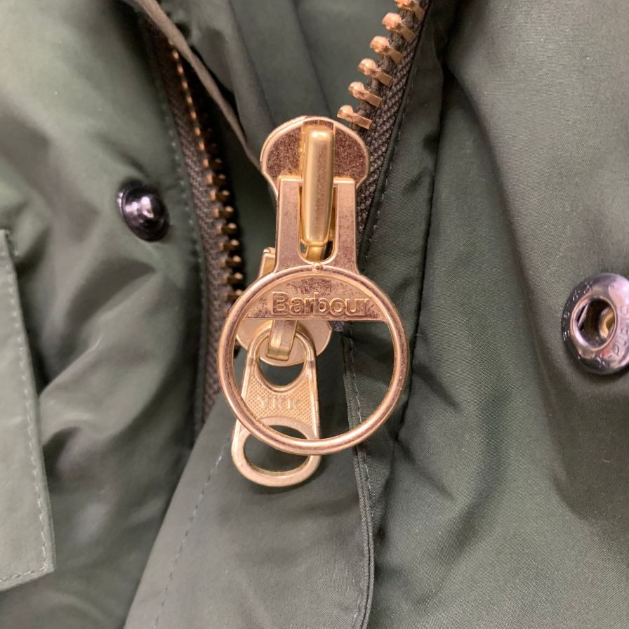 【Barbour】バブアー ナイロンジャケット ノンワックス 231MCAS046 サイズ36 カーキ