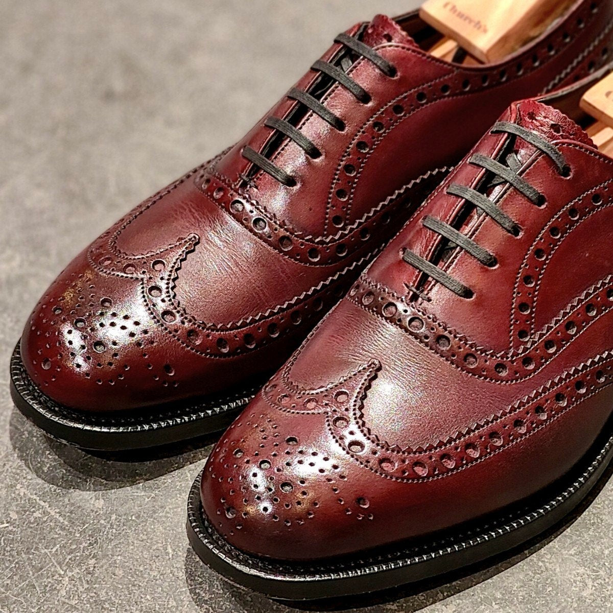 希少 使用数回 【Church´s】チャーチ バーウッド MTO 5都市 ウイングチップ カーフ バーガンディ サイズUK65F 81ラスト 参考定価¥176,000-