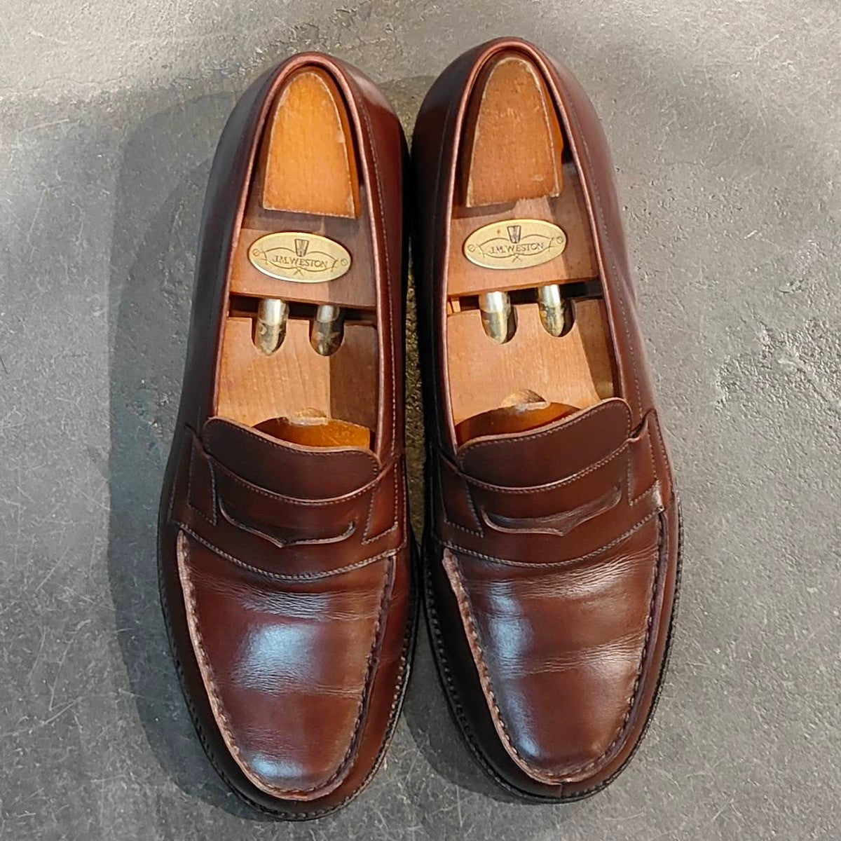 【J.M.WESTON】ジェイエムウエストン ウエストンヴィンテージ シグネチャーローファー 180 カーフ ブラウン系 サイズ 7C 41ラスト
