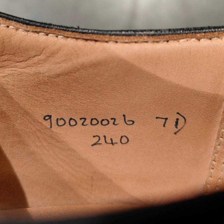 【PEAL&CO】ピール&コー ブルックスブラザーズ別注 クロケット&ジョーンズ製 ホールカット ブラック サイズUS7D