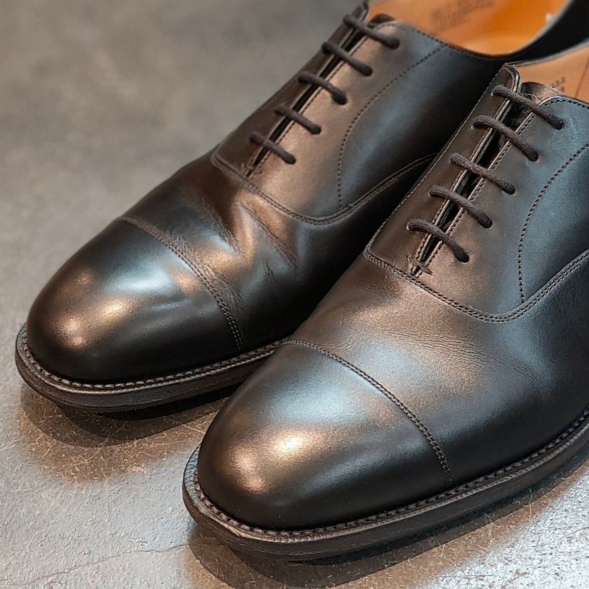 使用数回 【Church's】チャーチ コンサル ストレートチップ カーフ ブラック サイズ UK60F 173ラスト 定価¥176,000-