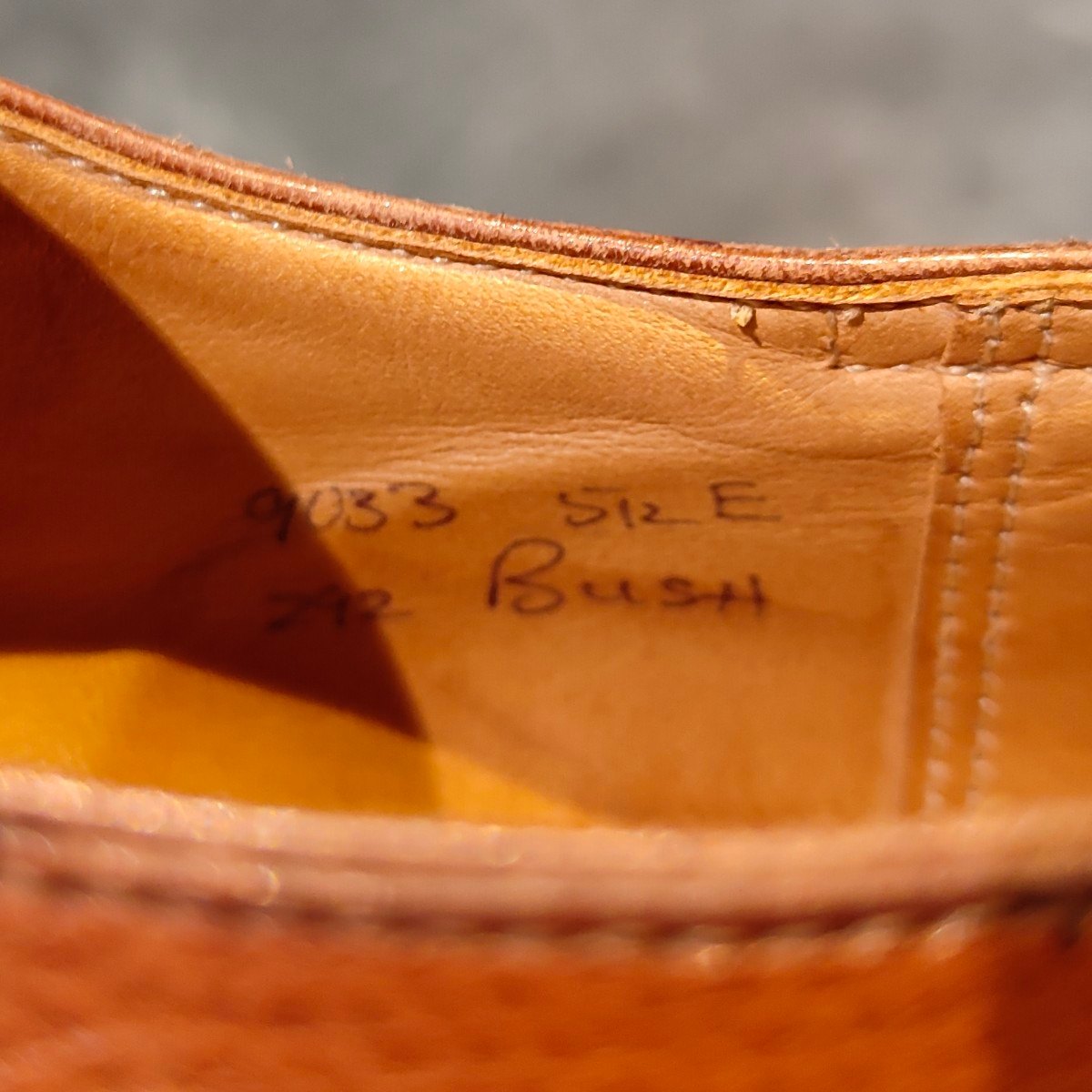 希少 極美品【JOHN LOBB】ジョンロブ PARISロゴ ブッシュ Uチップ グレインレザー ブラウン サイズUK5.5E 292ラスト