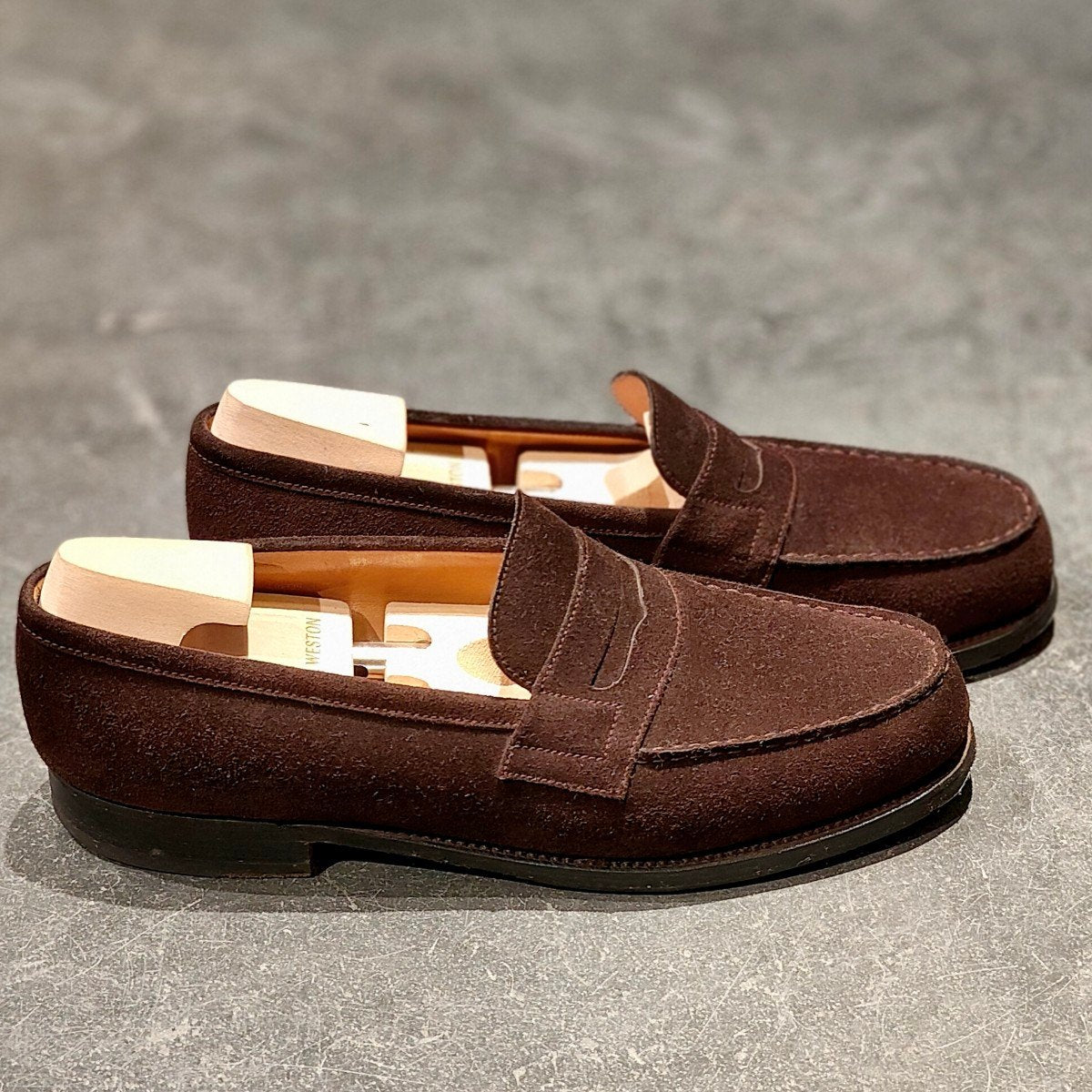 美品【J.M.WESTON】ジェイエムウエストン ウエストンヴィンテージ シグネチャーローファー 180 スエード ダークブラウン サイズ7.5B 41ラスト