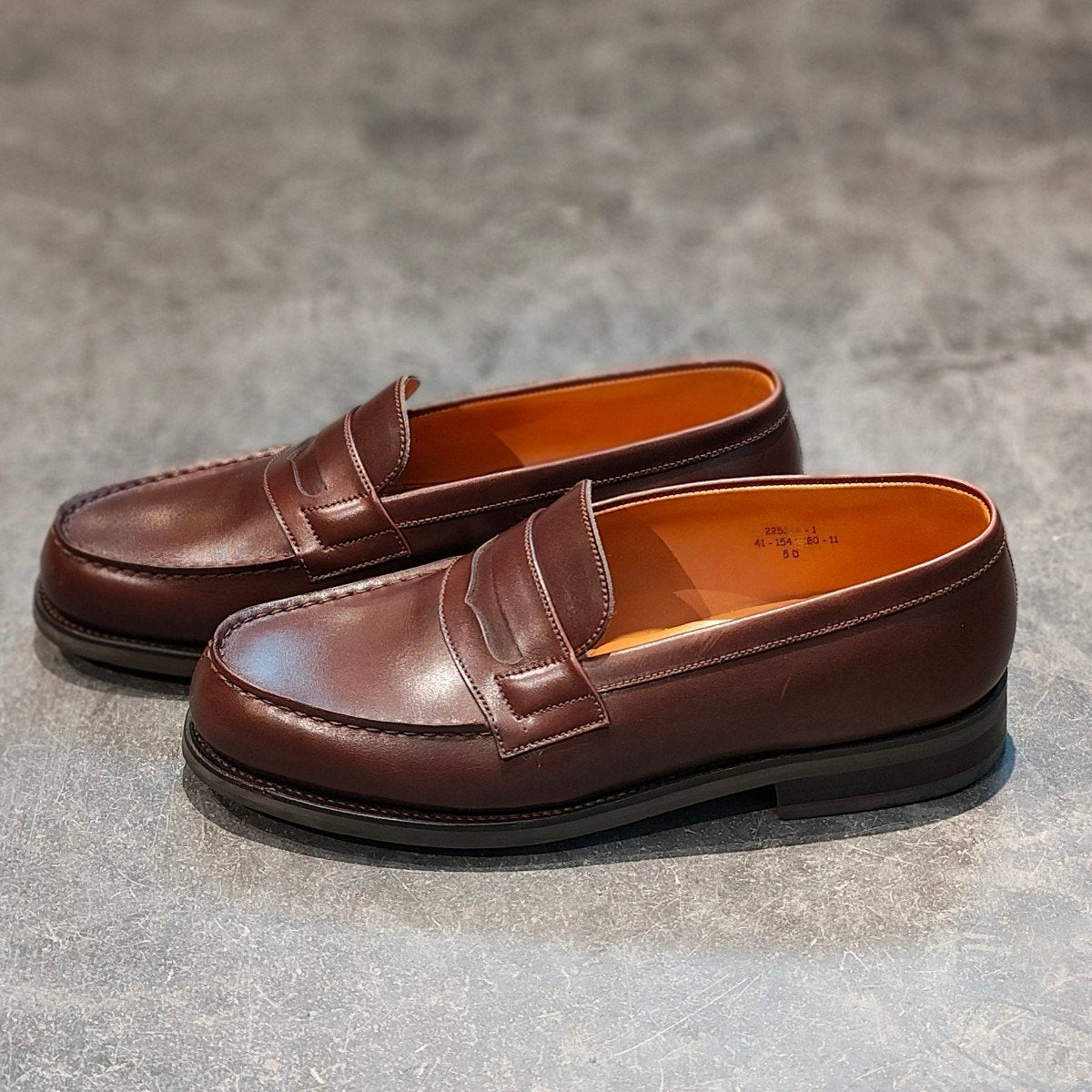 使用数回【J.M.WESTON】ジェイエムウエストン 180 シグニチャーローファー カーフ ダークブラウン サイズ UK5D 41ラスト 参考定価¥156,200-