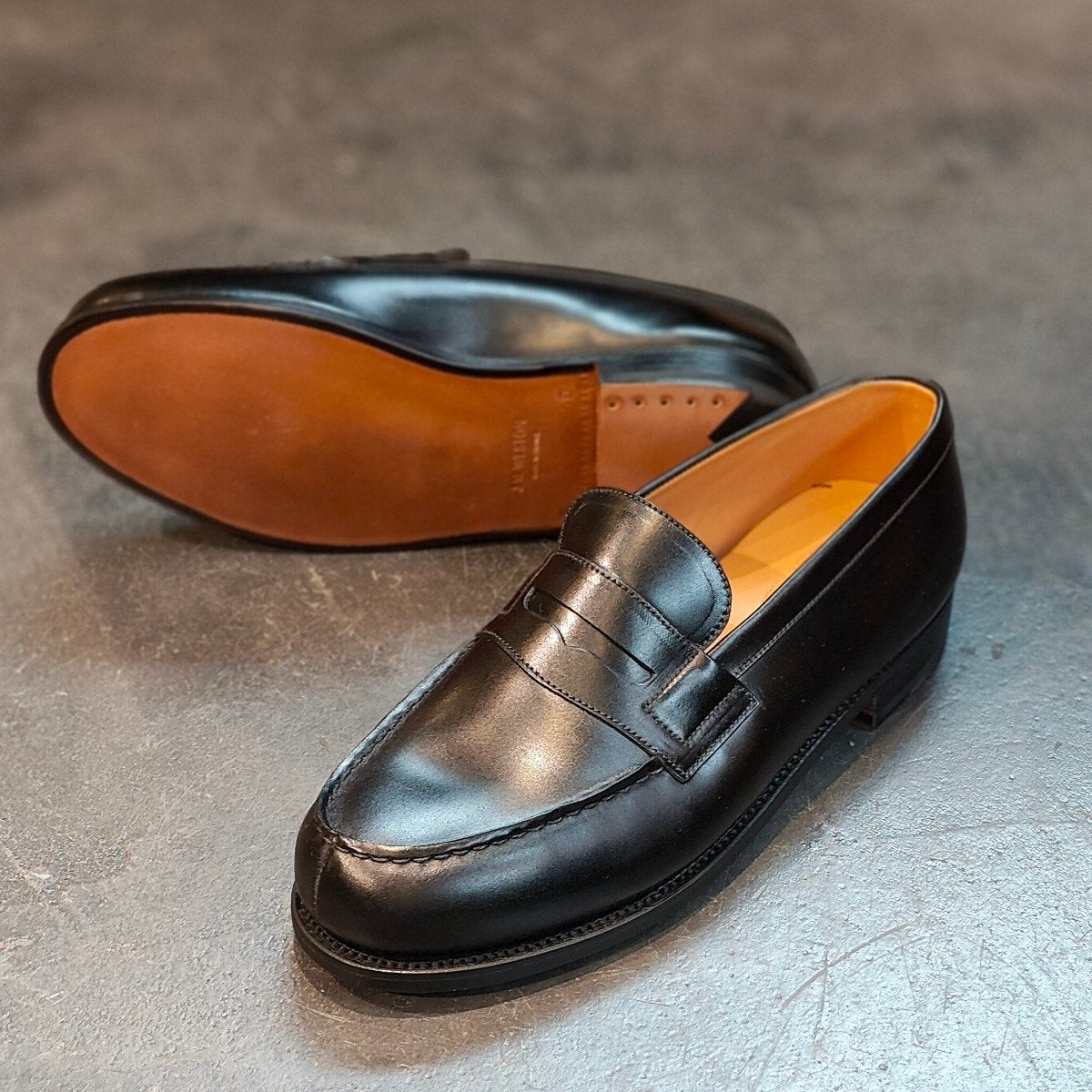 希少 新品未使用 【J.M.WESTON】ジェイエムウエストン 180 シグニチャーローファー コードバン ブラック サイズ UK7D 41ラスト 定価\302,500-