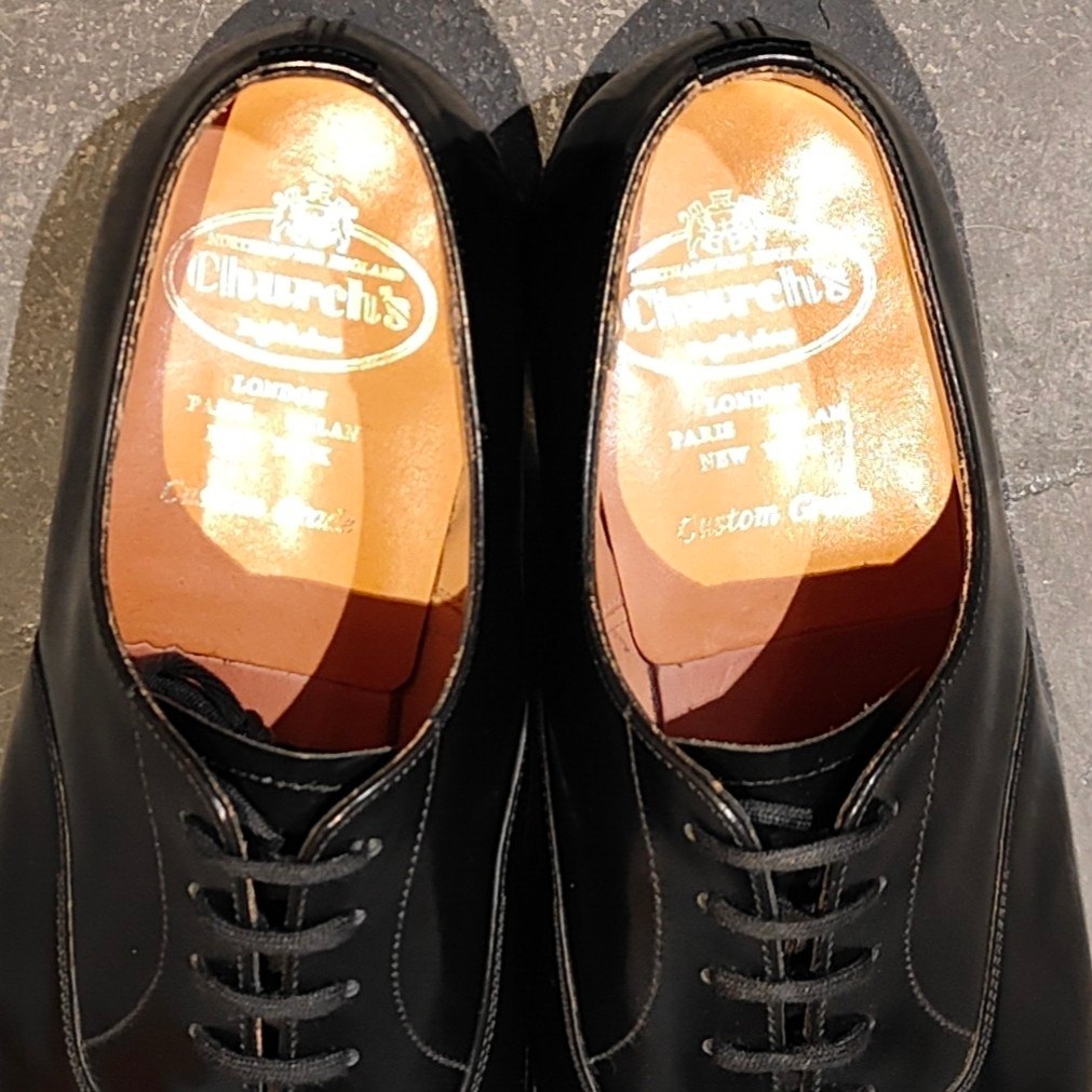 美品【Church’s】チャーチ コンサル ストレートチップ 4都市 ポリッシュドバインダーカーフ ブラック サイズUK90G 173ラスト 参考定価¥181,500-