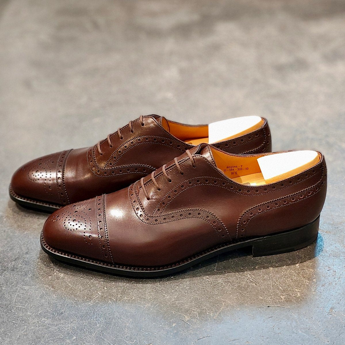 希少 新品未使用【J.M.WESTON】ジェイエムウエストン 310 セミブローグ ボックスカーフ ダークブラウン サイズUK9.5E 11ラスト