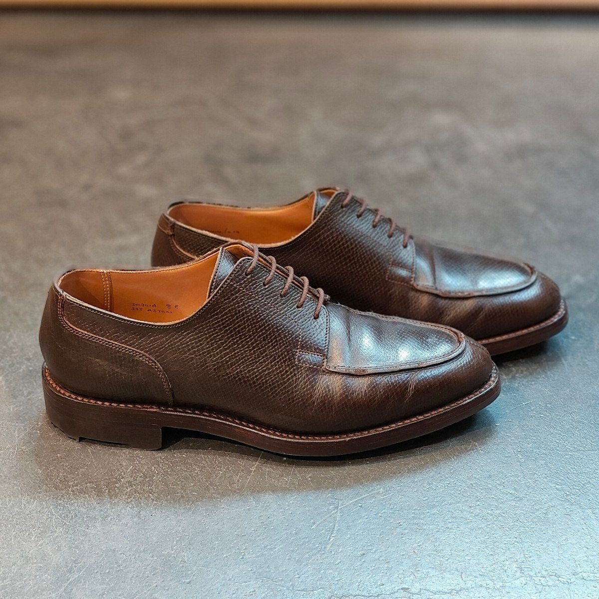 美品 【CROCKETT&JONES】クロケット&ジョーンズ アストン Uチップ グレインレザー ブラウン サイズ UK8E 375ラスト 定価¥137,500-
