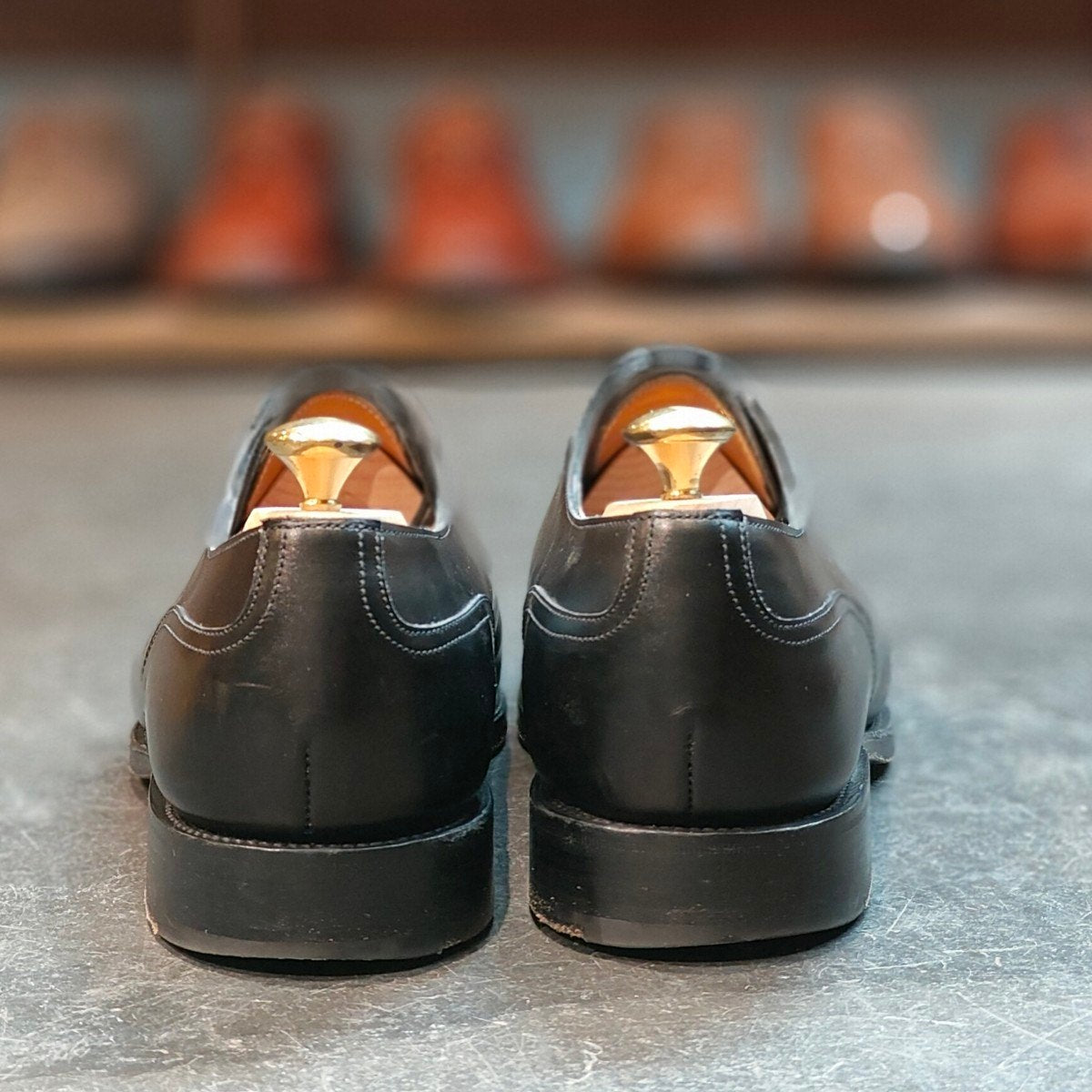 使用数回 【EDWARD GREEN】エドワードグリーン ドーバー Uチップ カーフ ブラック サイズ UK8.5E 32ラスト 定価¥273,900-
