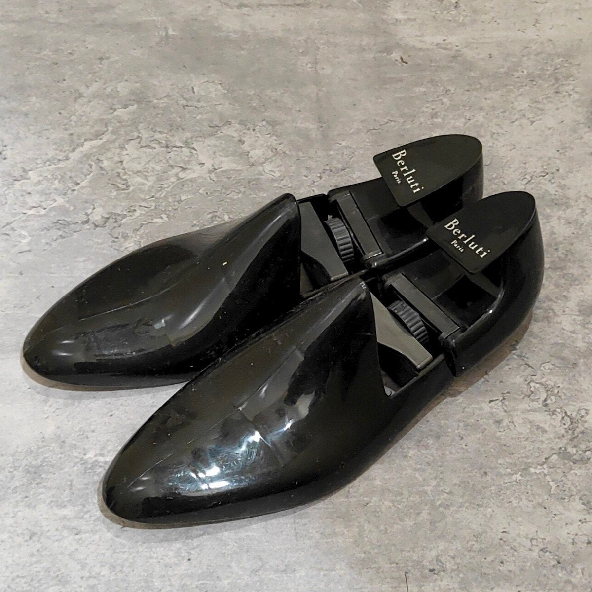 【Berluti】ベルルッティ ストレートチップ ステッチ カーフ グリーンパティーヌ サイズUK6