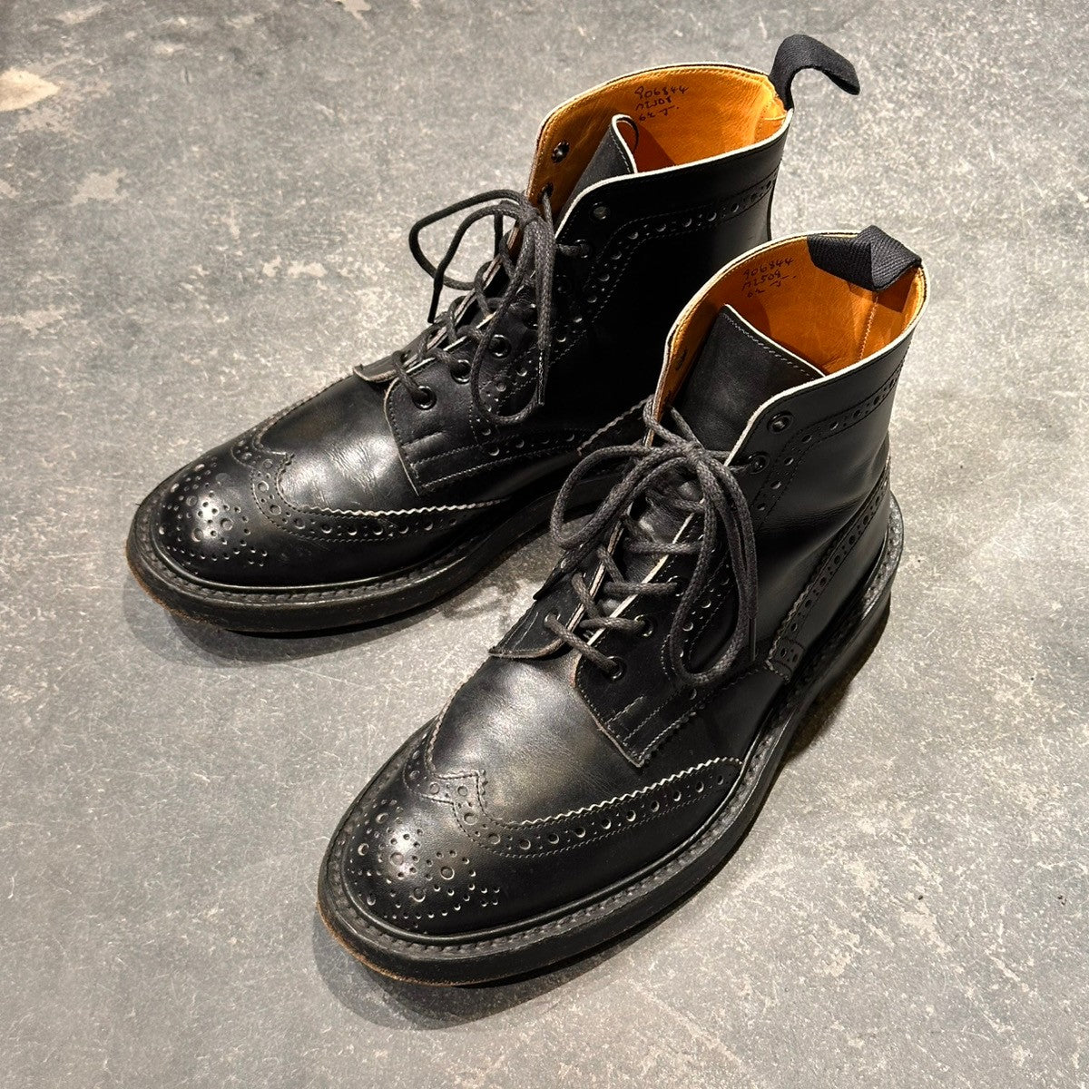 Tricker`s】トリッカーズ M2508 カントリーブーツ モールトン ウイング