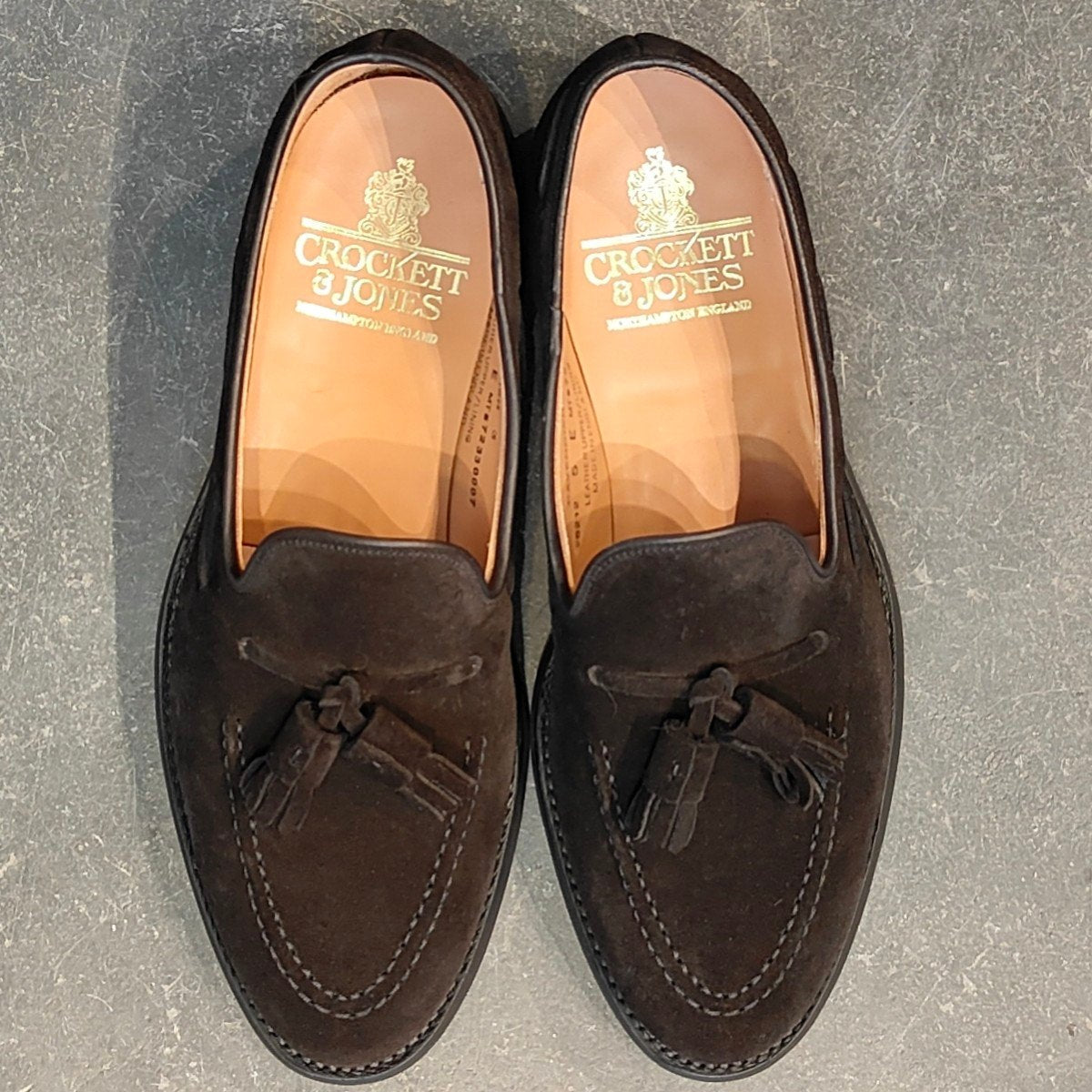 試着程度【CROCKETT&JONES】クロケット&ジョーンズ キャベンディッシュ3 タッセルローファー スエード ブラック サイズUK5E 375ラスト 参考定価¥126,500-
