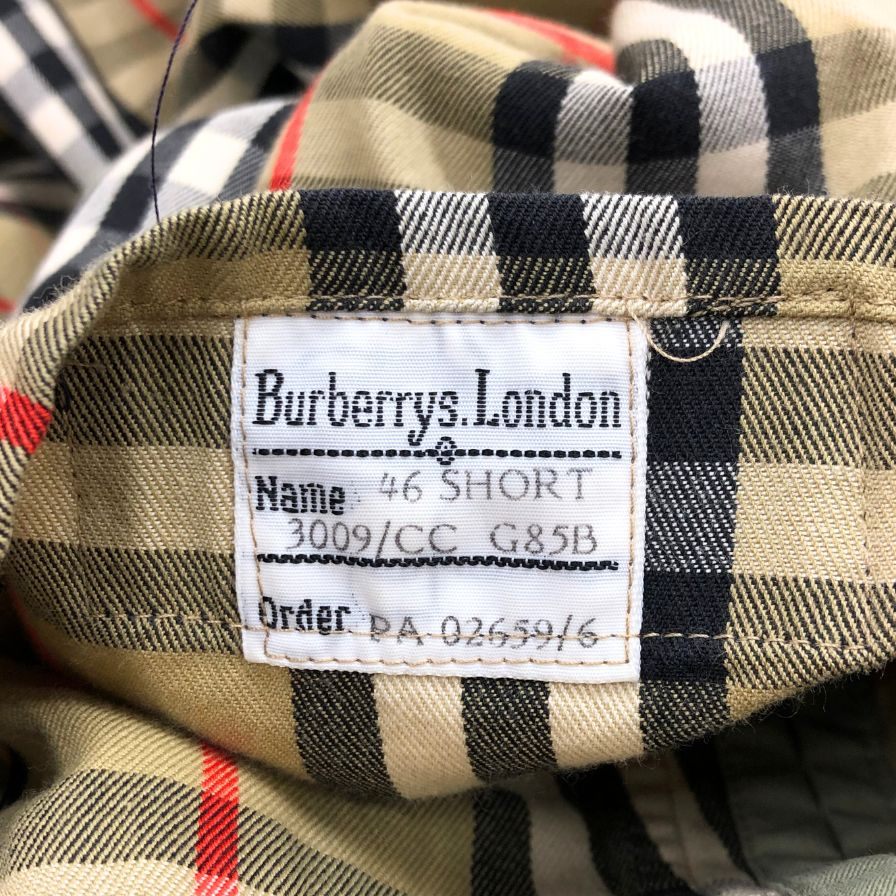 【Burberry】バーバリー バルカラーコート サイズ