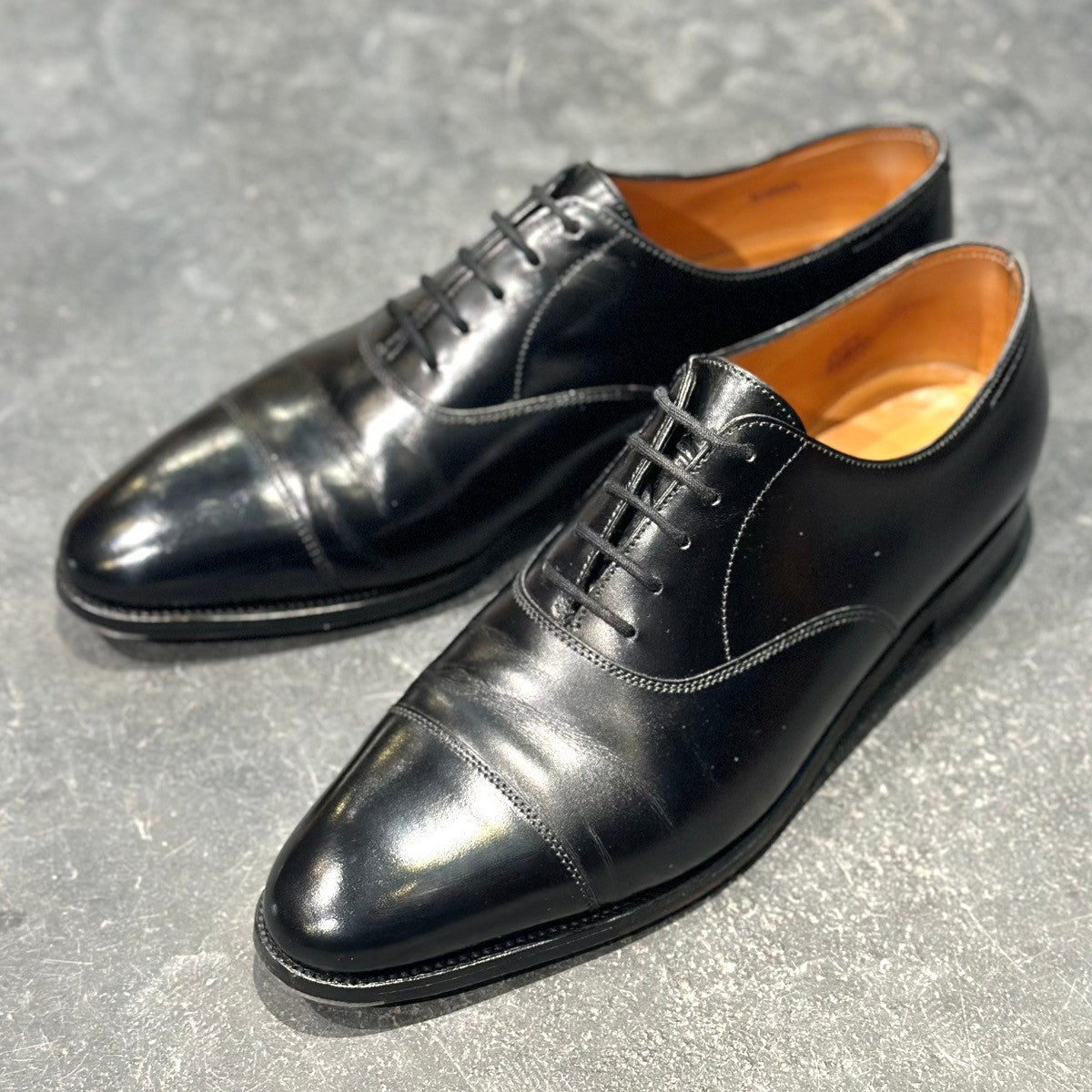極美品【JOHNLOBB】ジョンロブ シティ2 ストレートチップ カーフ ブラック サイズUK6D 7000ラスト