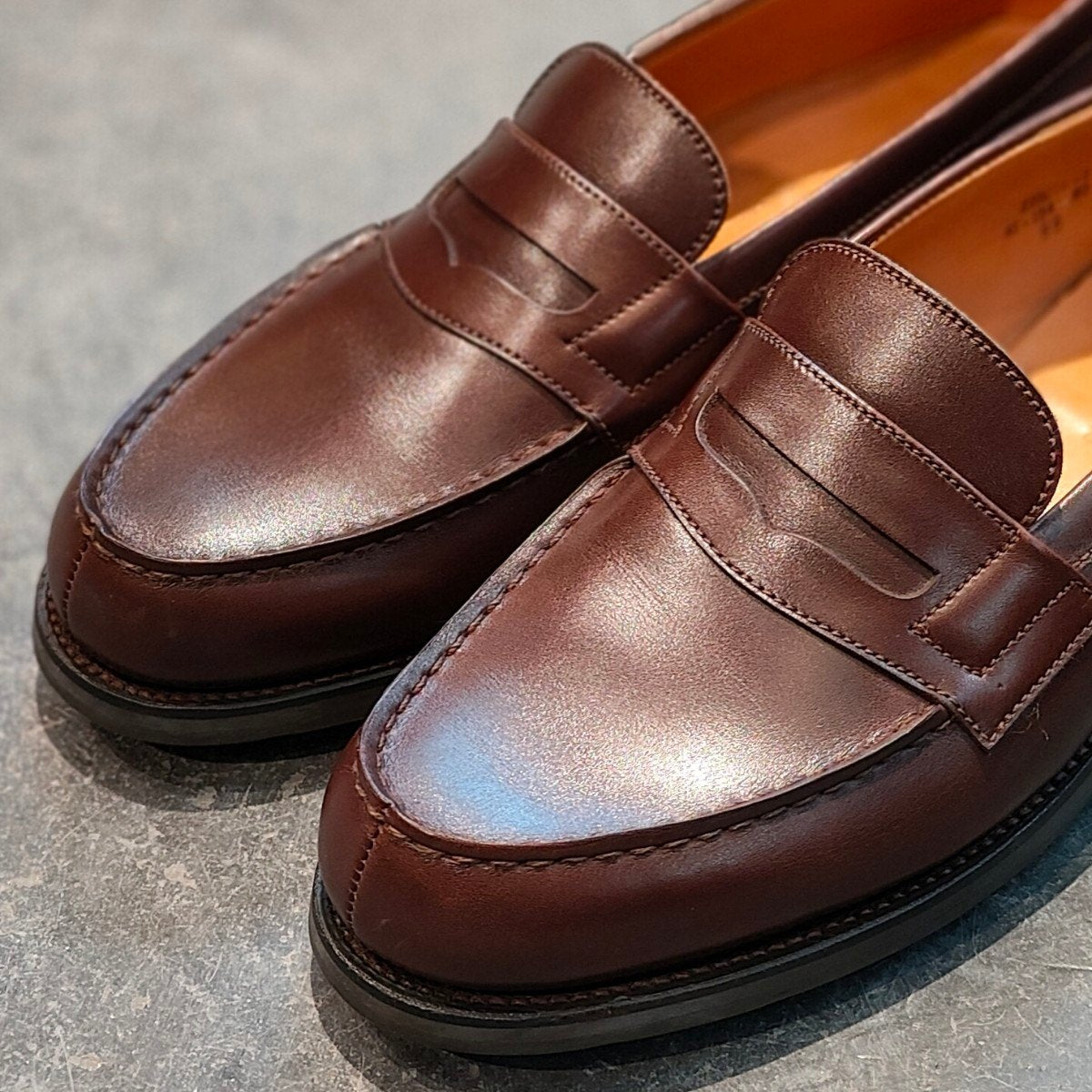 使用数回【J.M.WESTON】ジェイエムウエストン 180 シグニチャーローファー カーフ ダークブラウン サイズ UK5D 41ラスト 参考定価¥156,200-