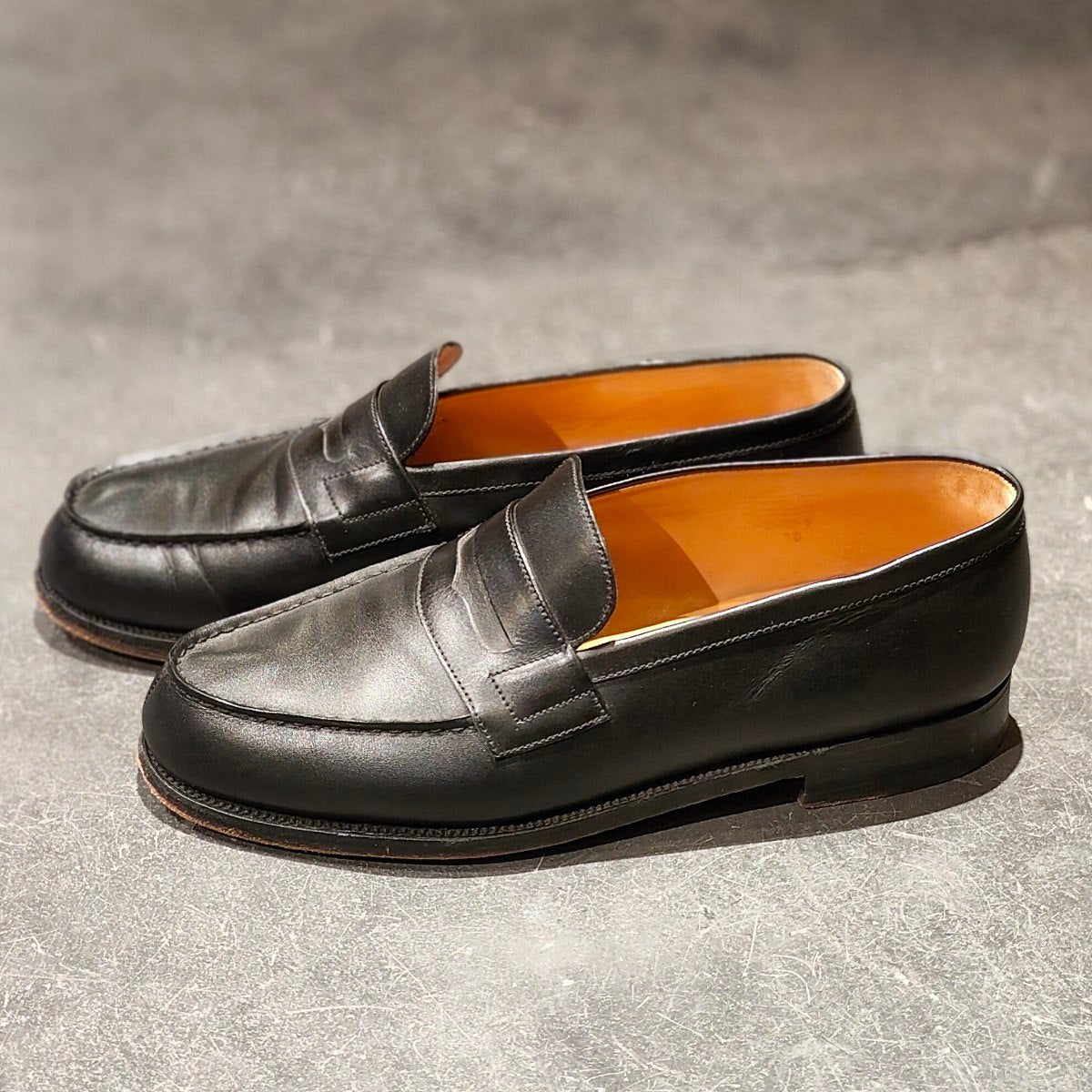 【J.M.WESTON】ジェイエムウエストン 180 シグニチャーローファー ボックスカーフ ブラック サイズ UK7D 41ラスト 定価¥156,200-