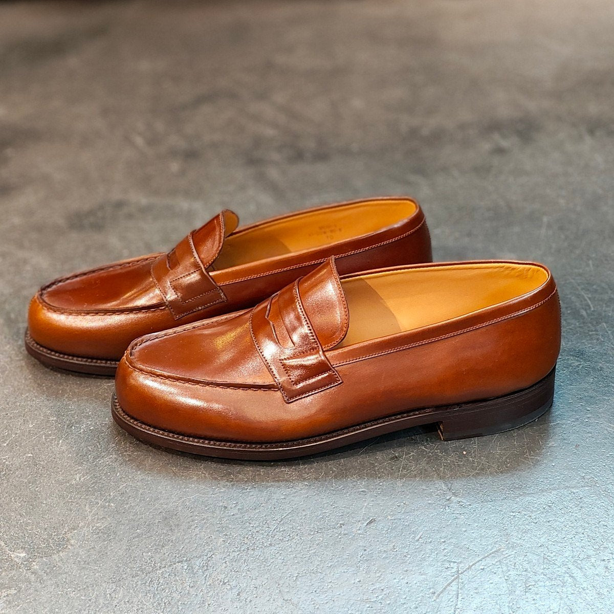 希少 新品未使用 【J.M.WESTON】ジェイエムウエストン UK7D シグニチャーローファー コードバン コニャック サイズ UK7D 41ラスト