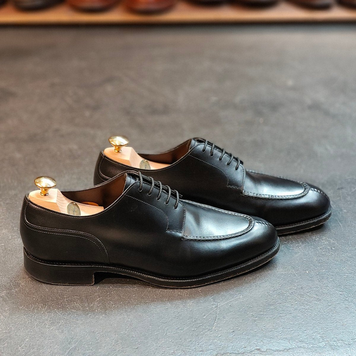使用数回 【EDWARD GREEN】エドワードグリーン ドーバー Uチップ カーフ ブラック サイズ UK8.5E 32ラスト 定価¥273,900-