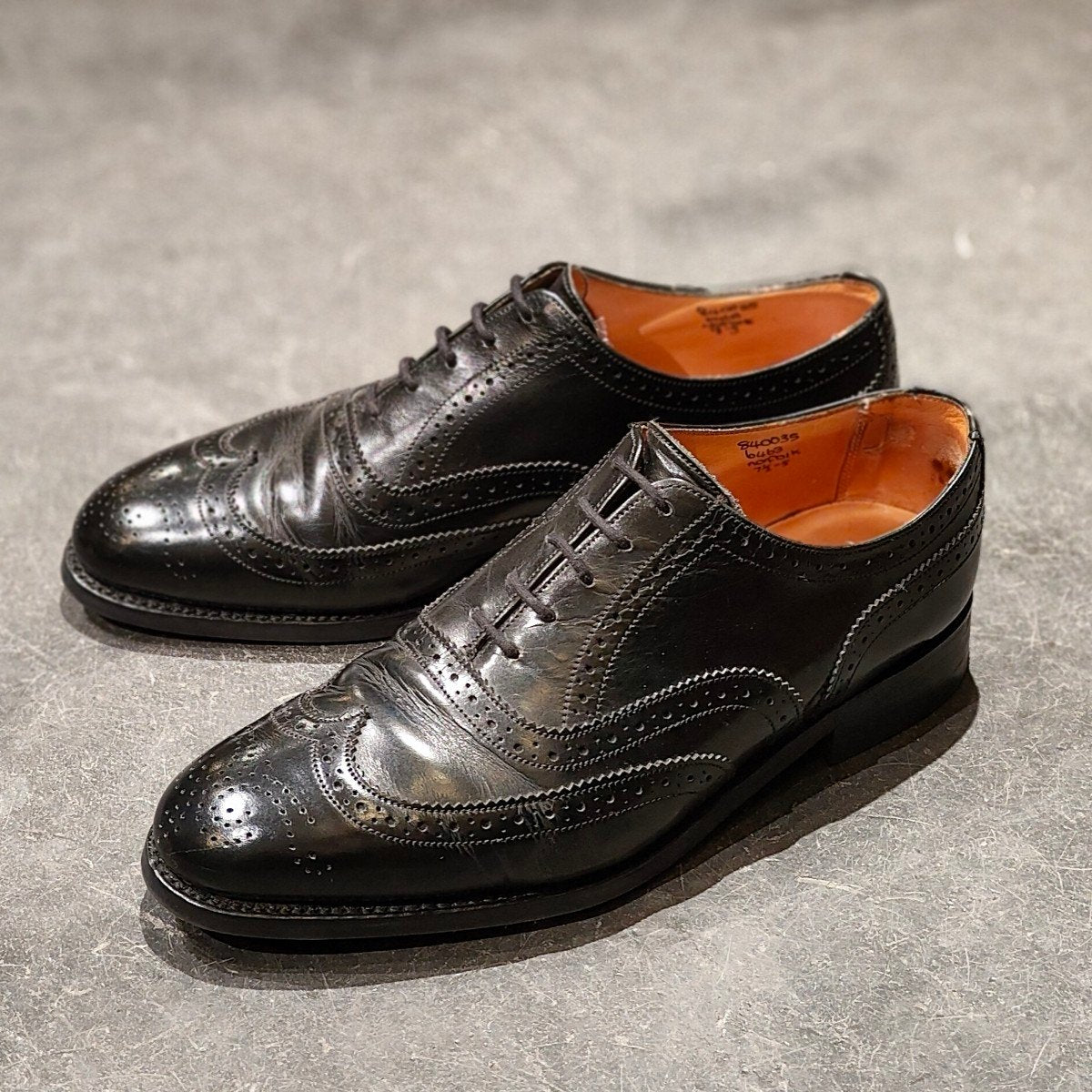 【Tricker's】トリッカーズ ノーフォーク ウイングチップ カーフ ブラック サイズ UK7.5 参考定価¥110,000-