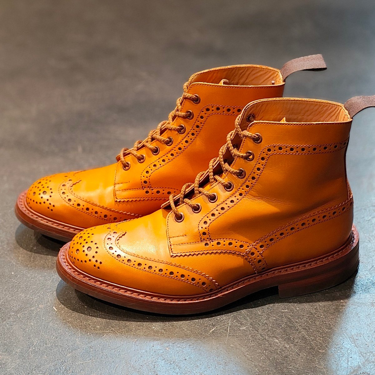 使用数回 【Tricker’s】トリッカーズ モールトン ブーツ カーフ エイコン サイズ UK6.5 参考定価¥132,000-