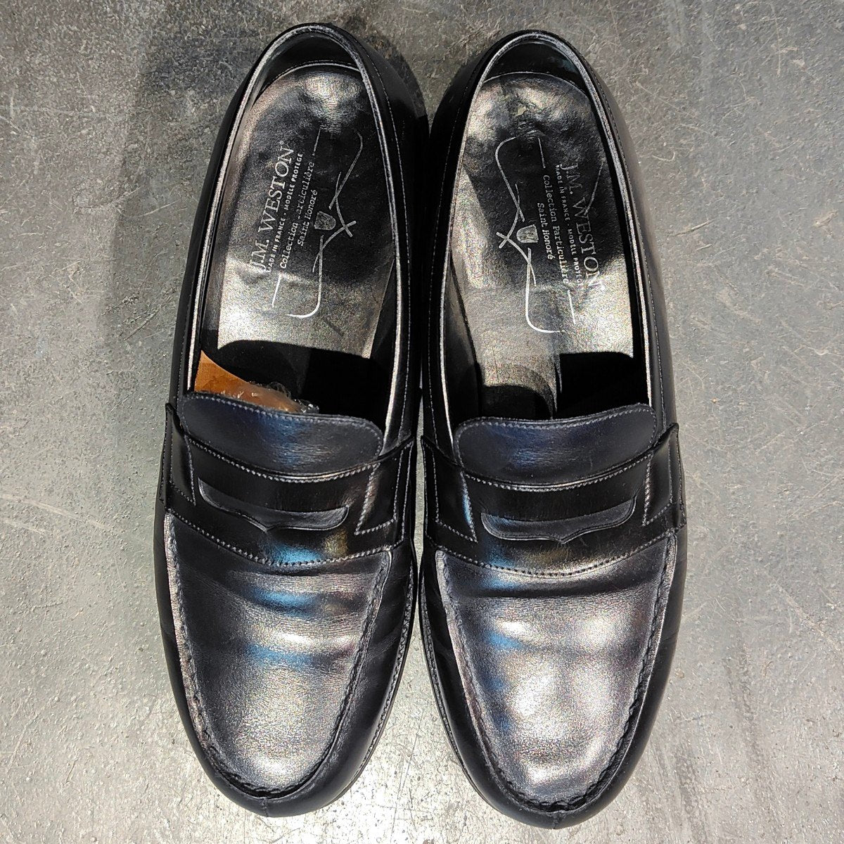 【J.M.WESTON】ジェイエムウエストン 180 シグニチャーローファー サントノーレコレクション ローファー カーフ ネイビー×ブラックコンビ サイズ UK7D 41ラスト 参考定価¥151,800-